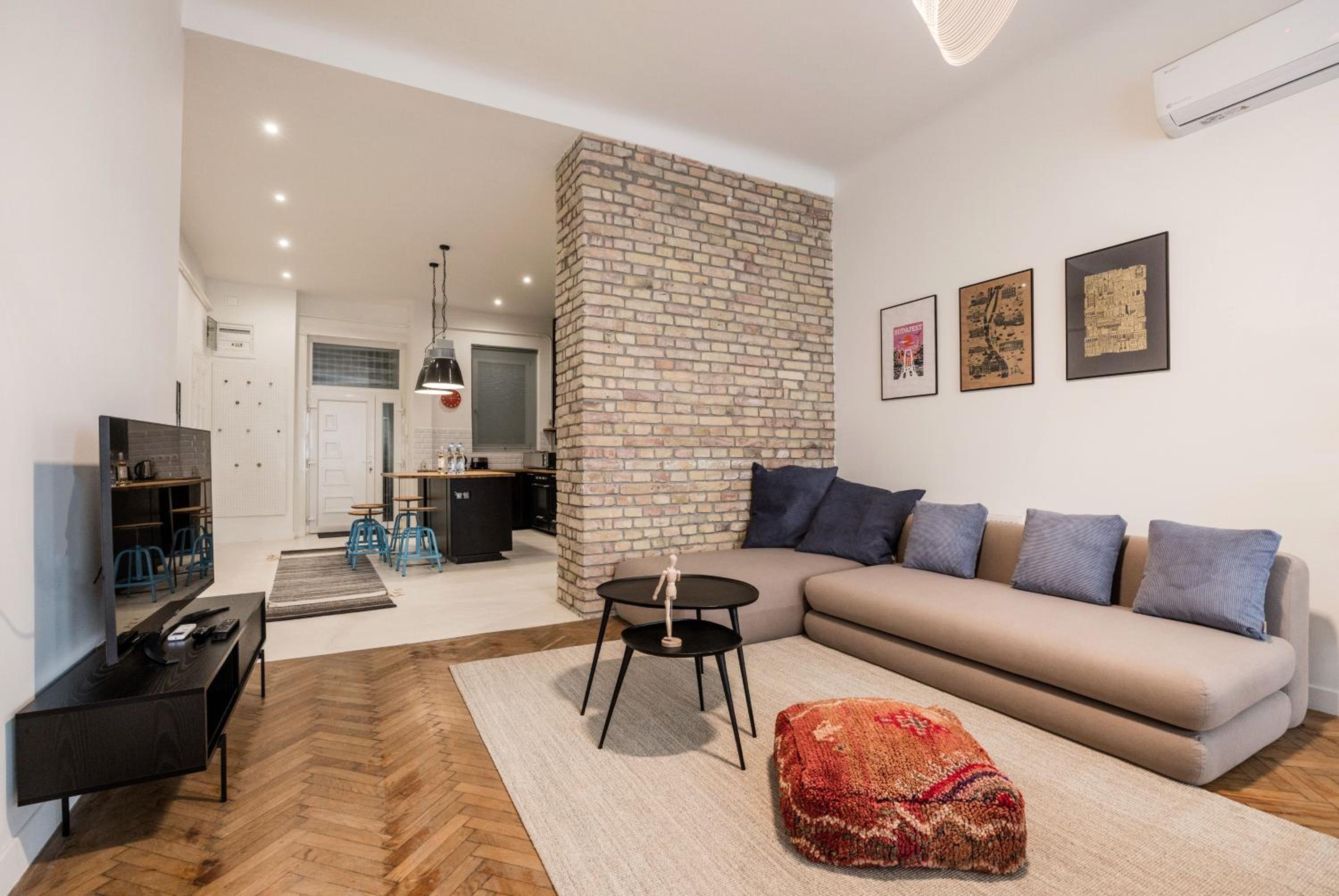 Sunshine Sprint Luxury Apartment