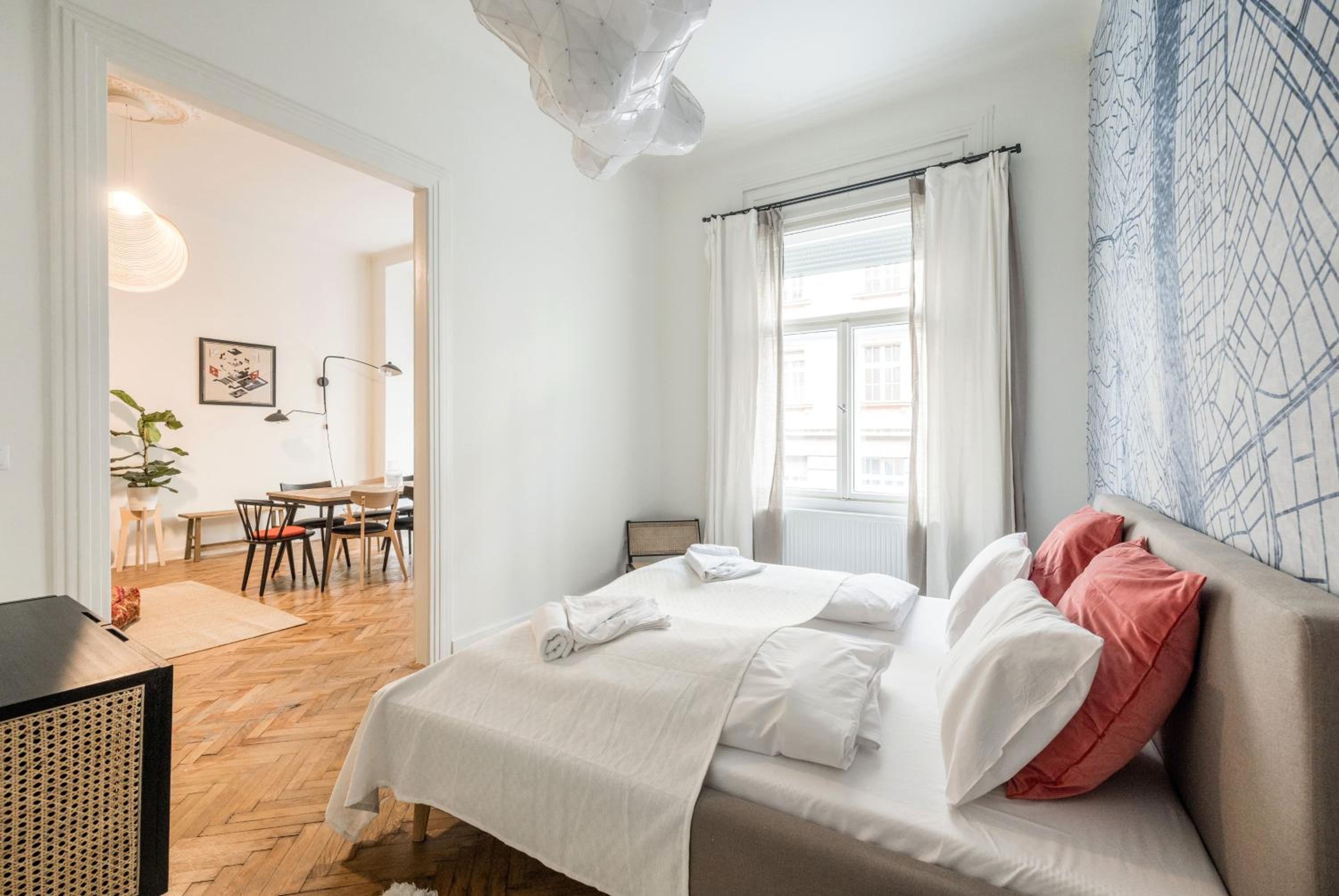 Sunshine Sprint Luxury Apartment