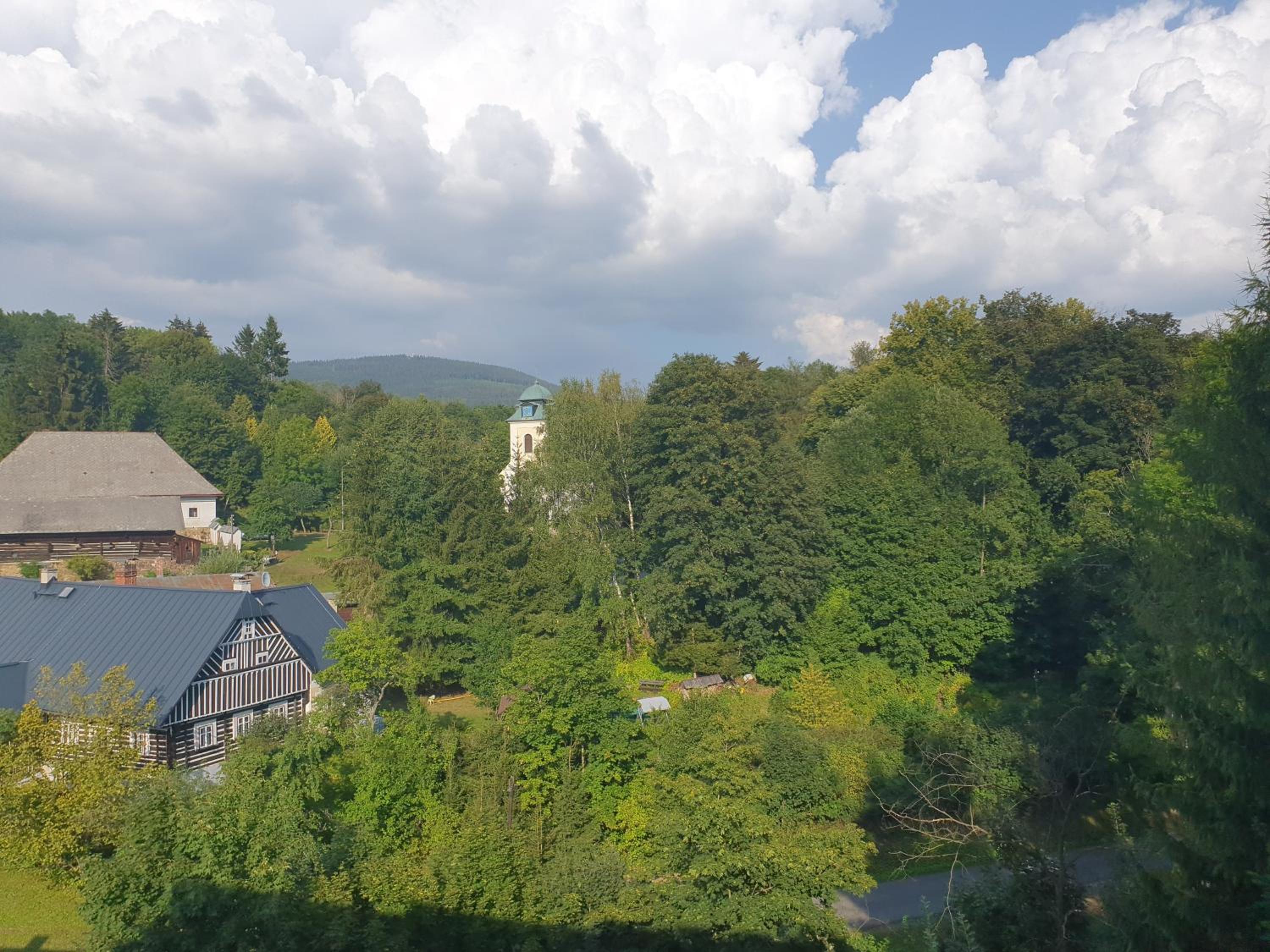 Cedron Apartments