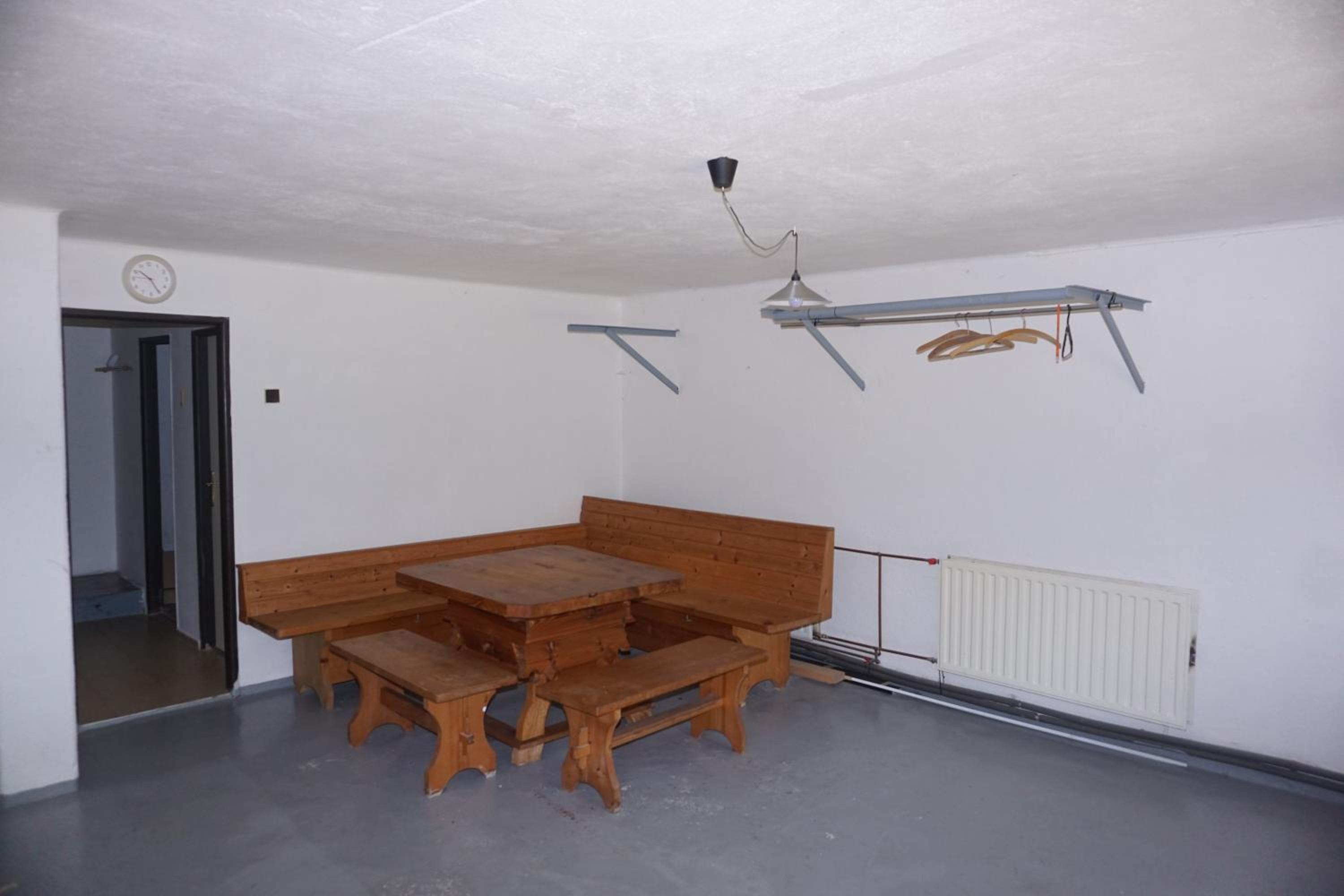 Cedron Apartments