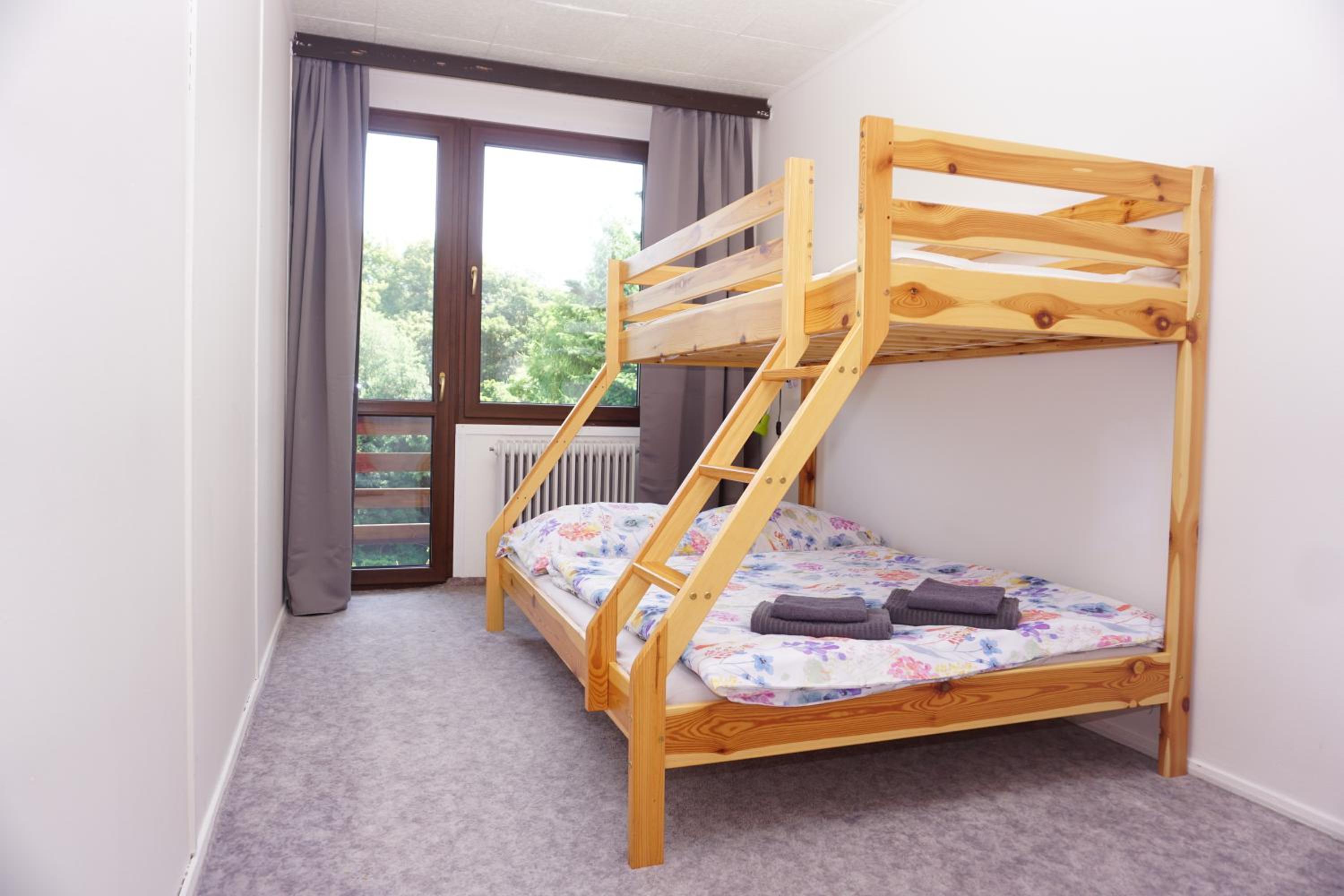Cedron Apartments