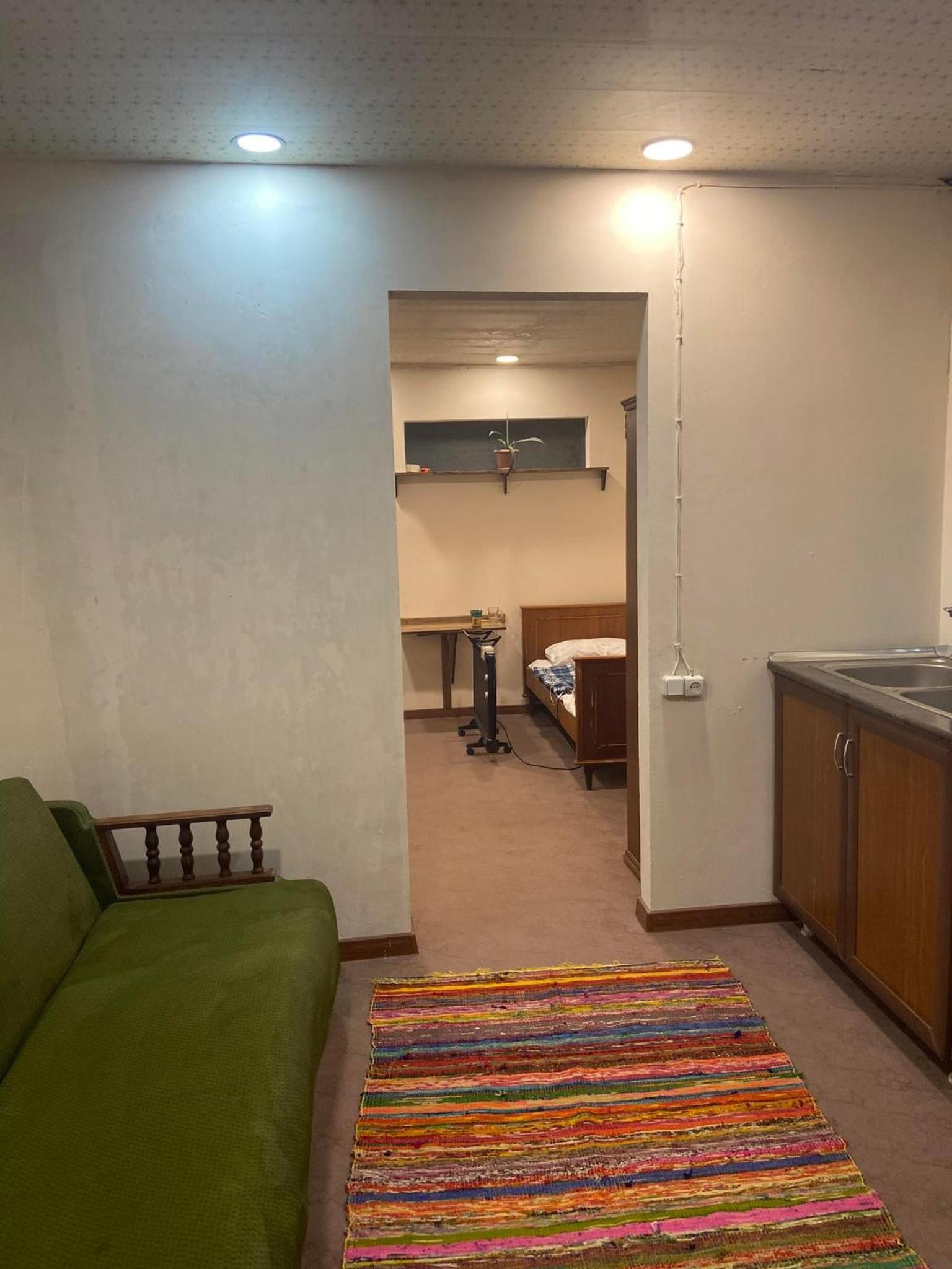 Vahe's corner house