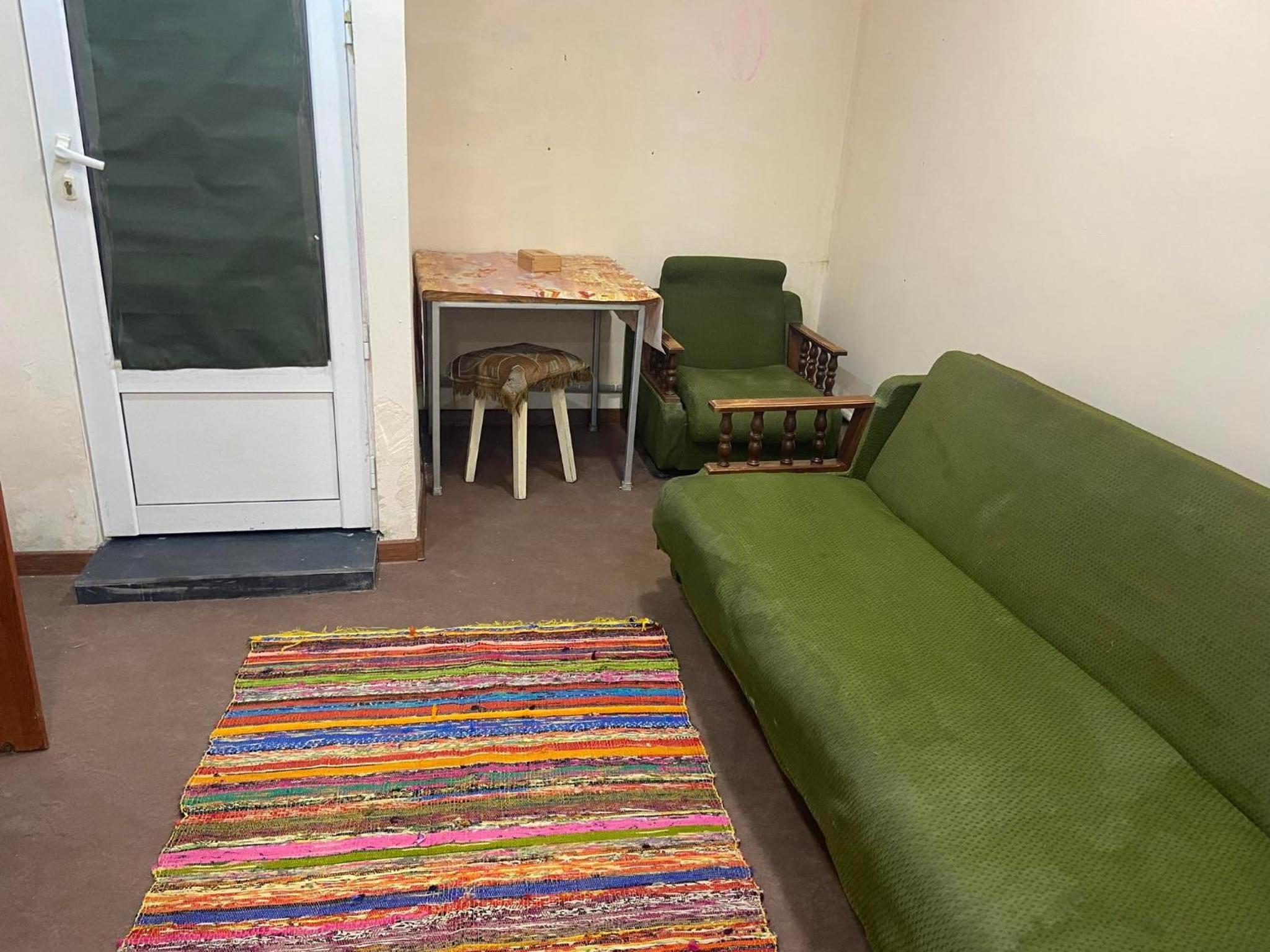 Vahe's corner house