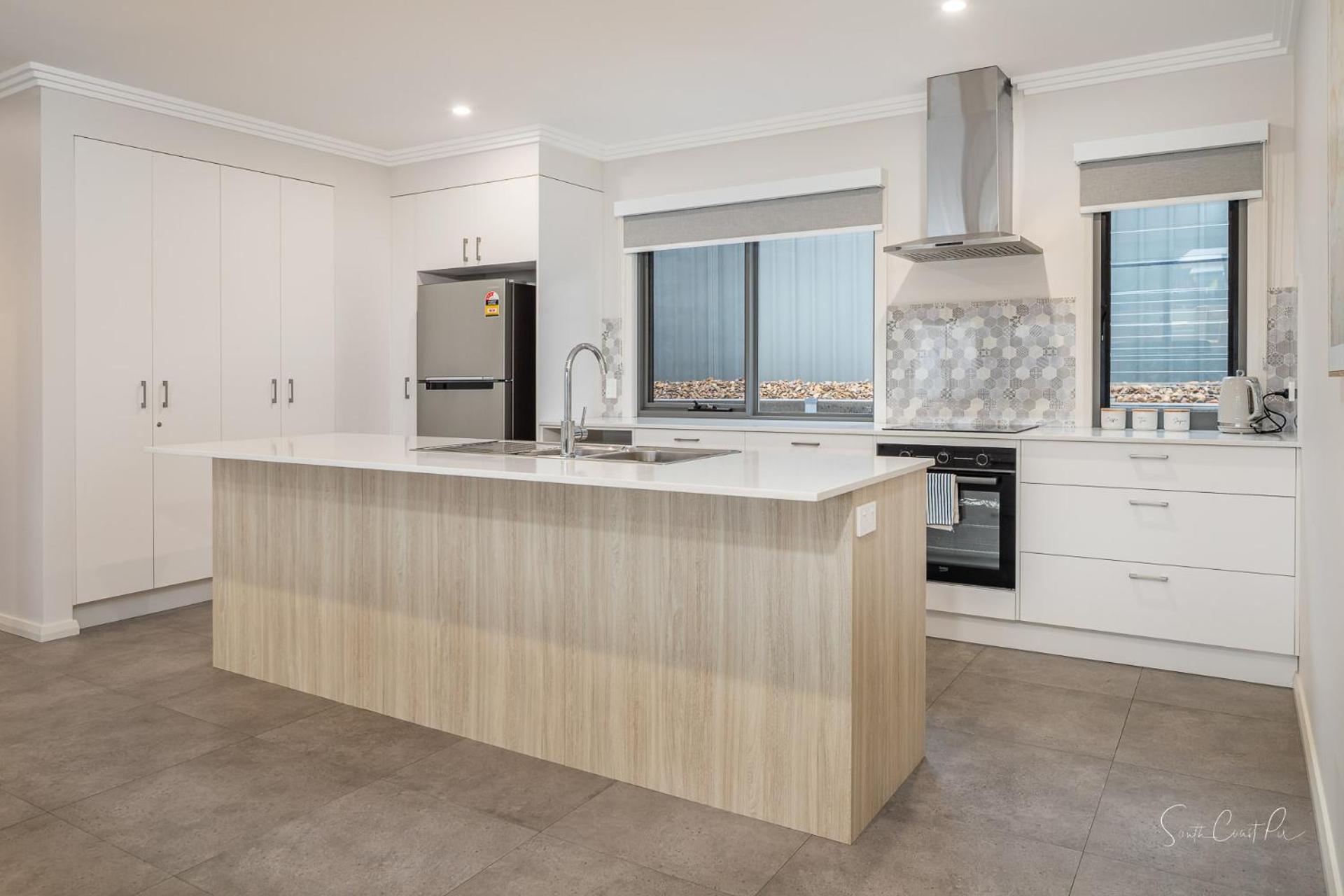 New Sunshine Bay Homes