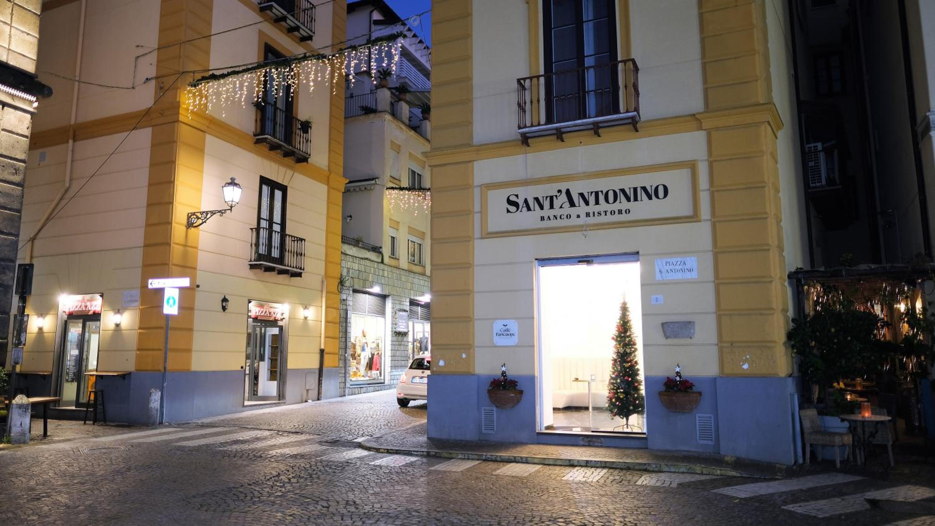Sant'Antonino Luxury Suite view 3