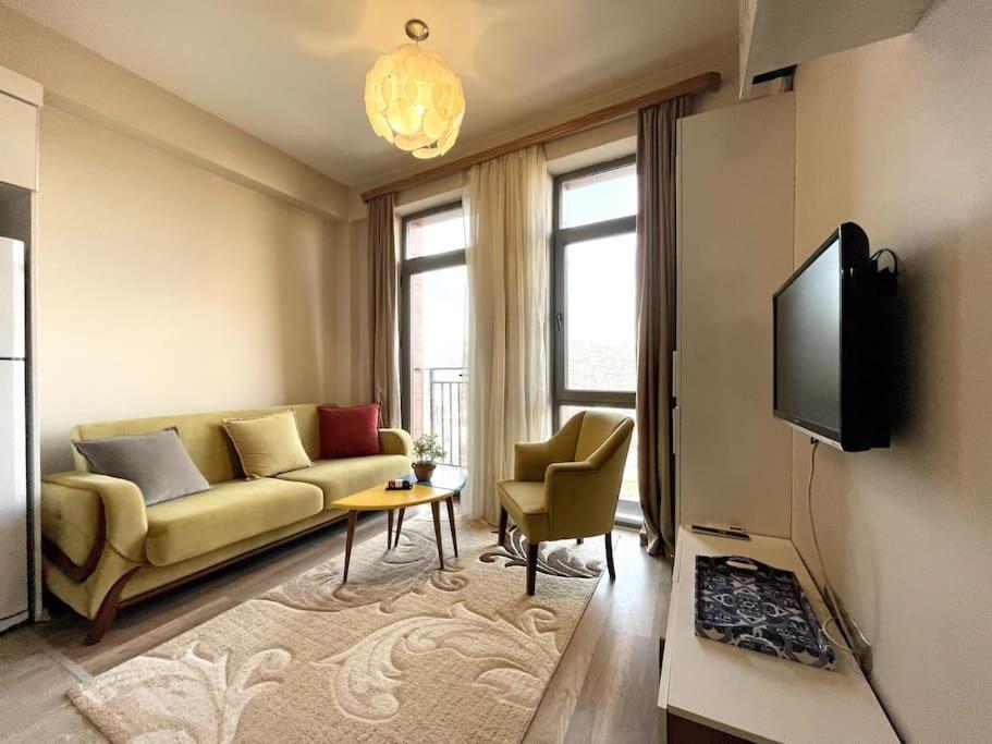 PaNoRama - modern flat in a secured building view 2
