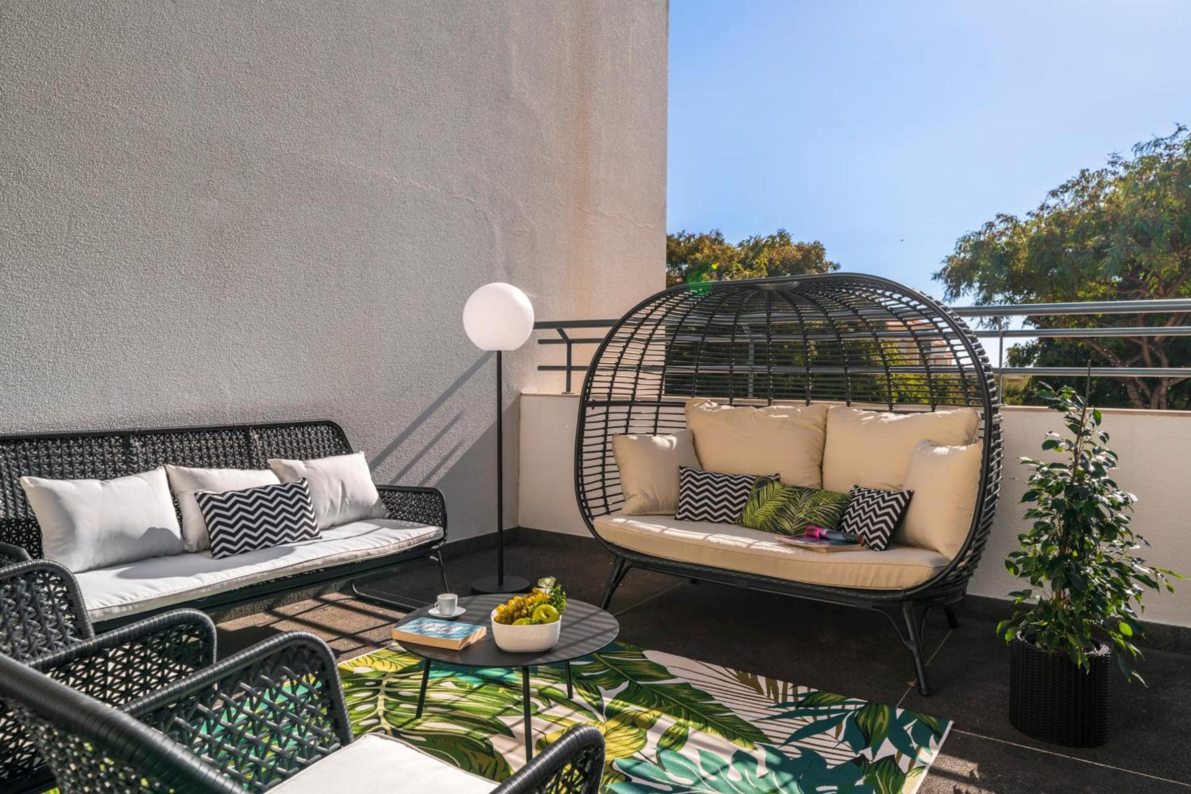 balance & terrace
