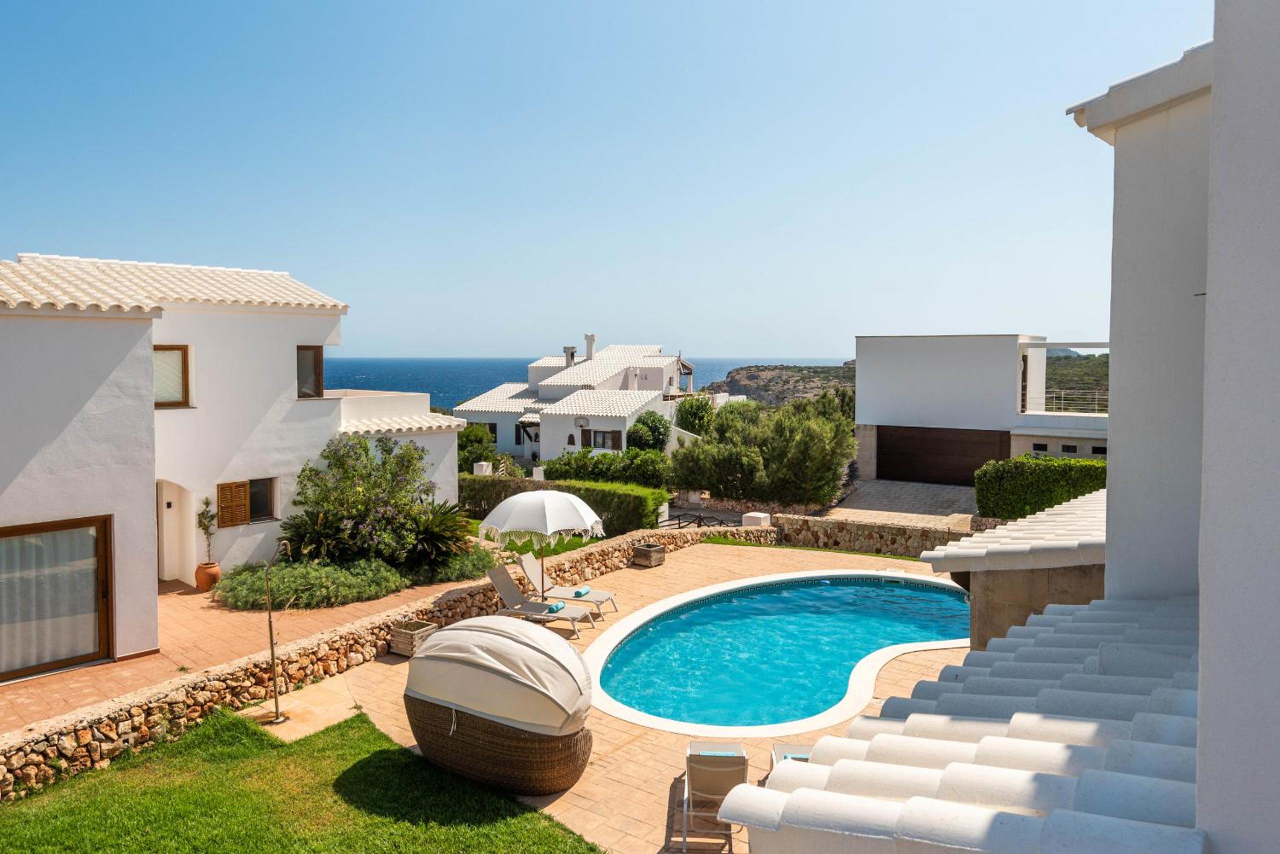 Lasaienea 4 bedroom villa, Cala Morell view 3