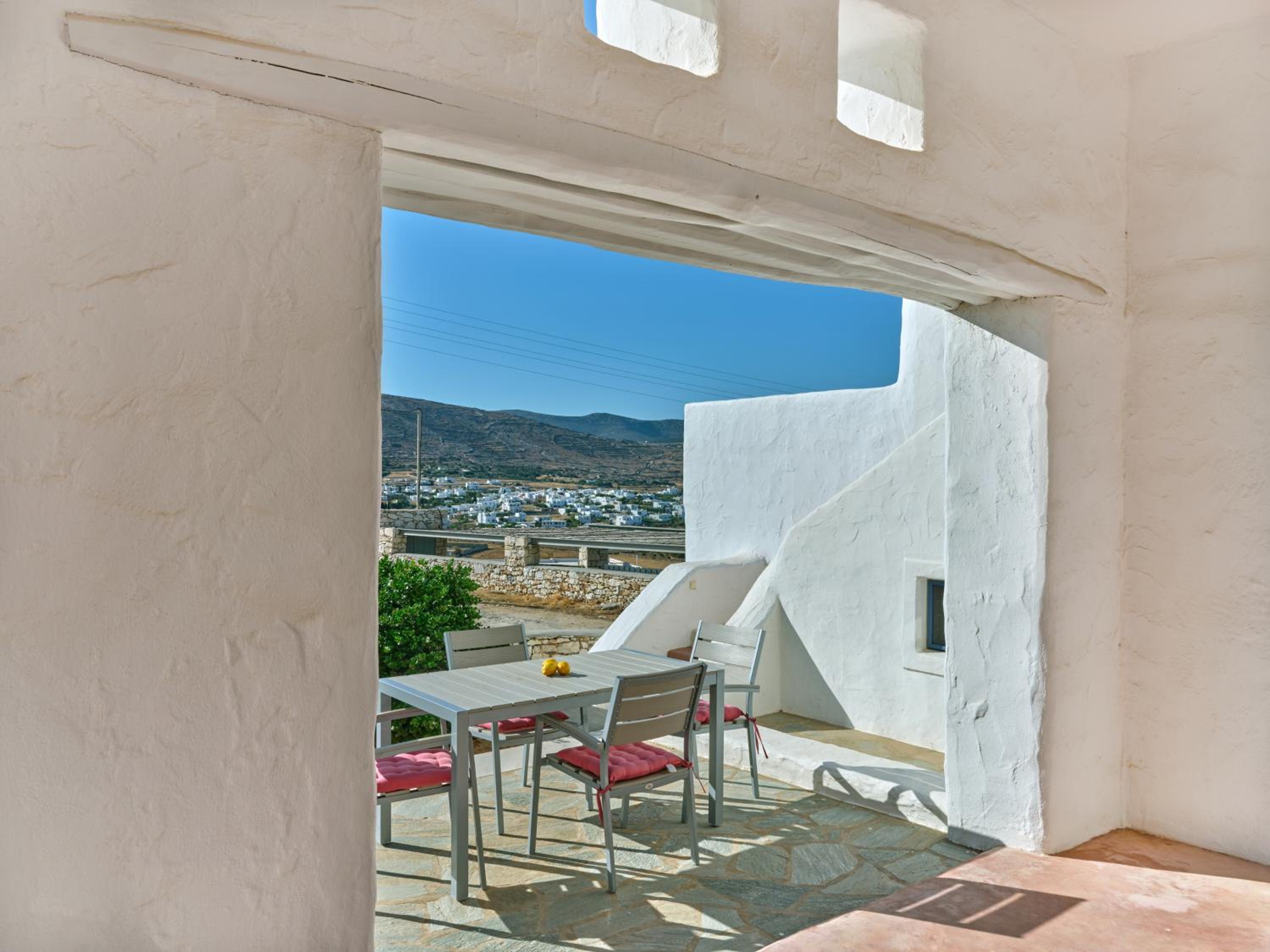 Nola Traditional Villa with pool and amazing sea views, Paros view 4