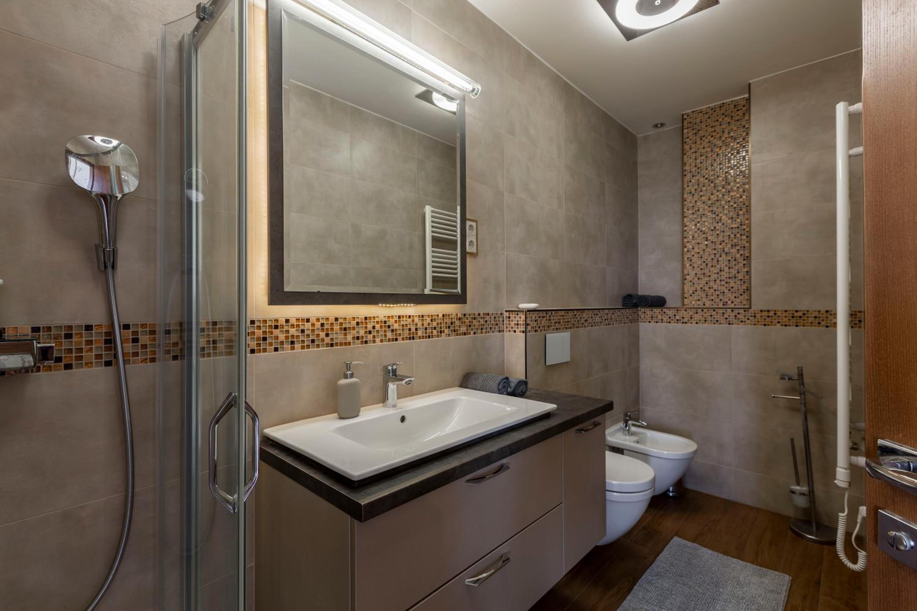 Luxury Residence with a Beautiful view for the Danube River view 4