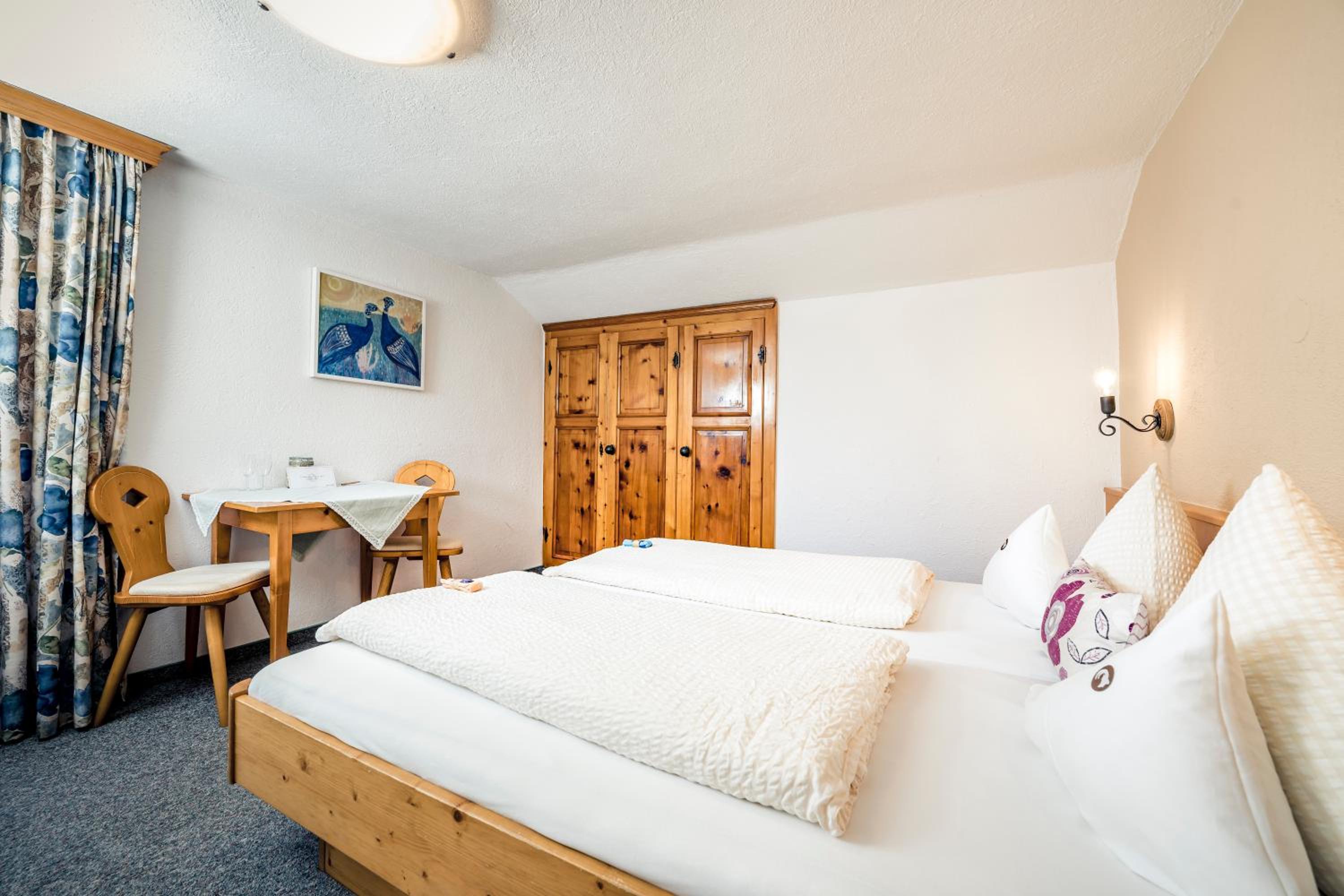 Pension der Steinbock - das 300 Jahre alte Bauernhaus - TIROL