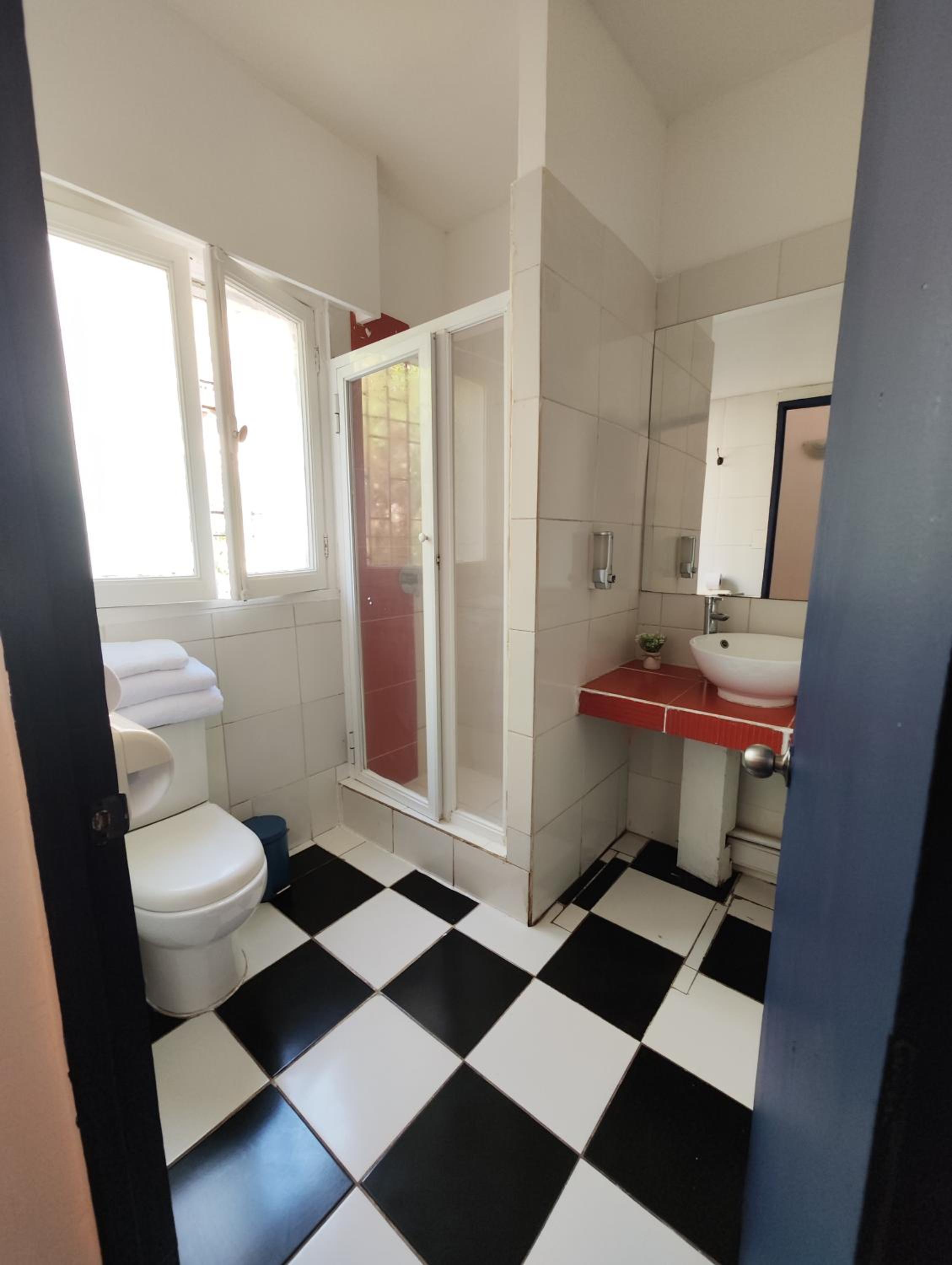 MAKTVB Europa - Hostal Boutique