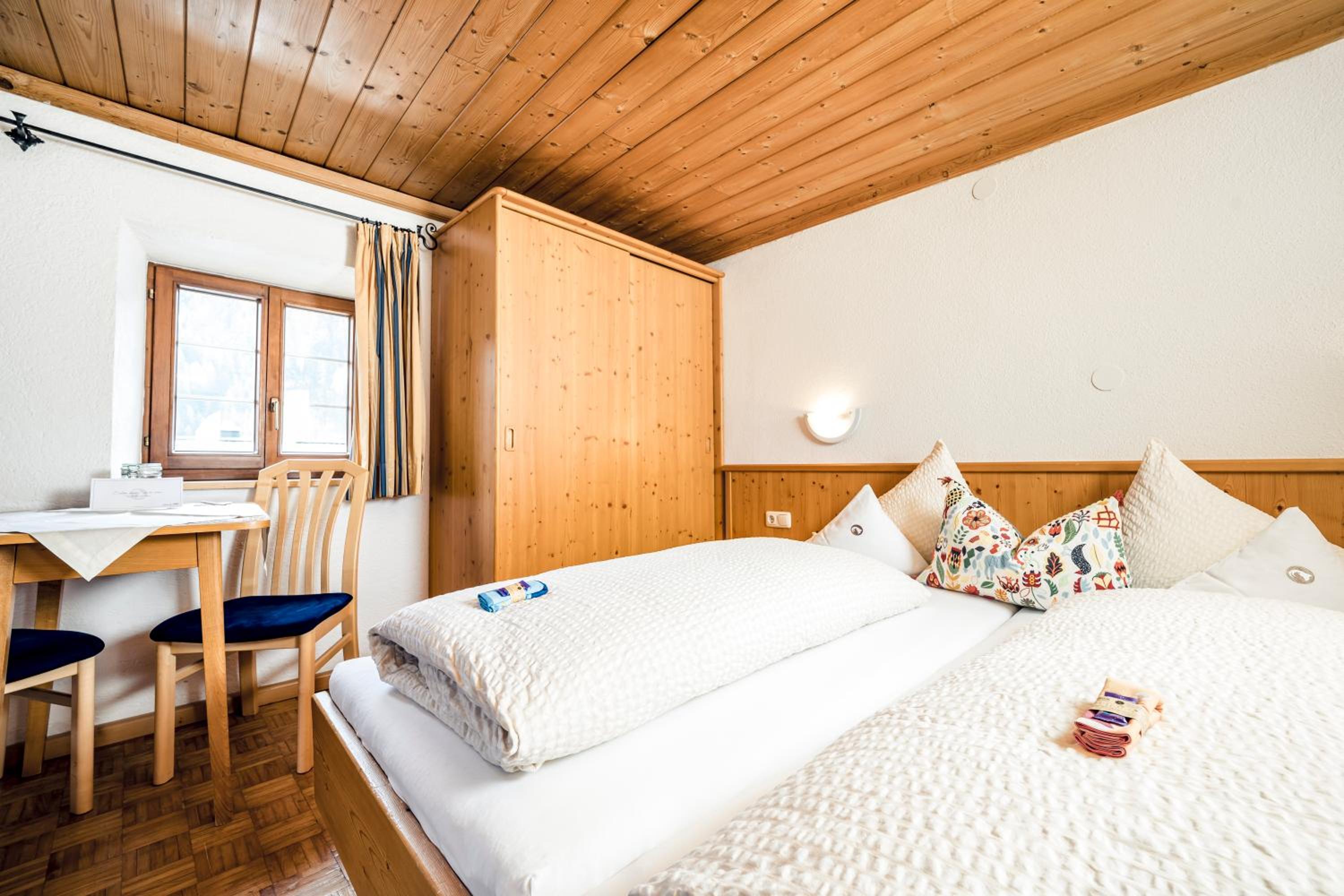 Pension der Steinbock - das 300 Jahre alte Bauernhaus - TIROL