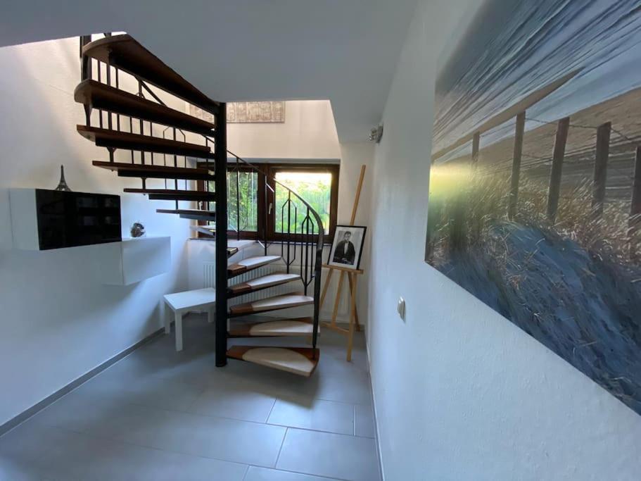 Exclusive Maisonette 90qm Parkplatz Balkon Citynah