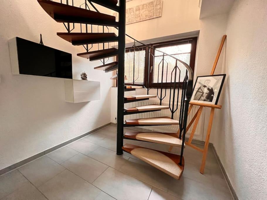Exclusive Maisonette 90qm Parkplatz Balkon Citynah