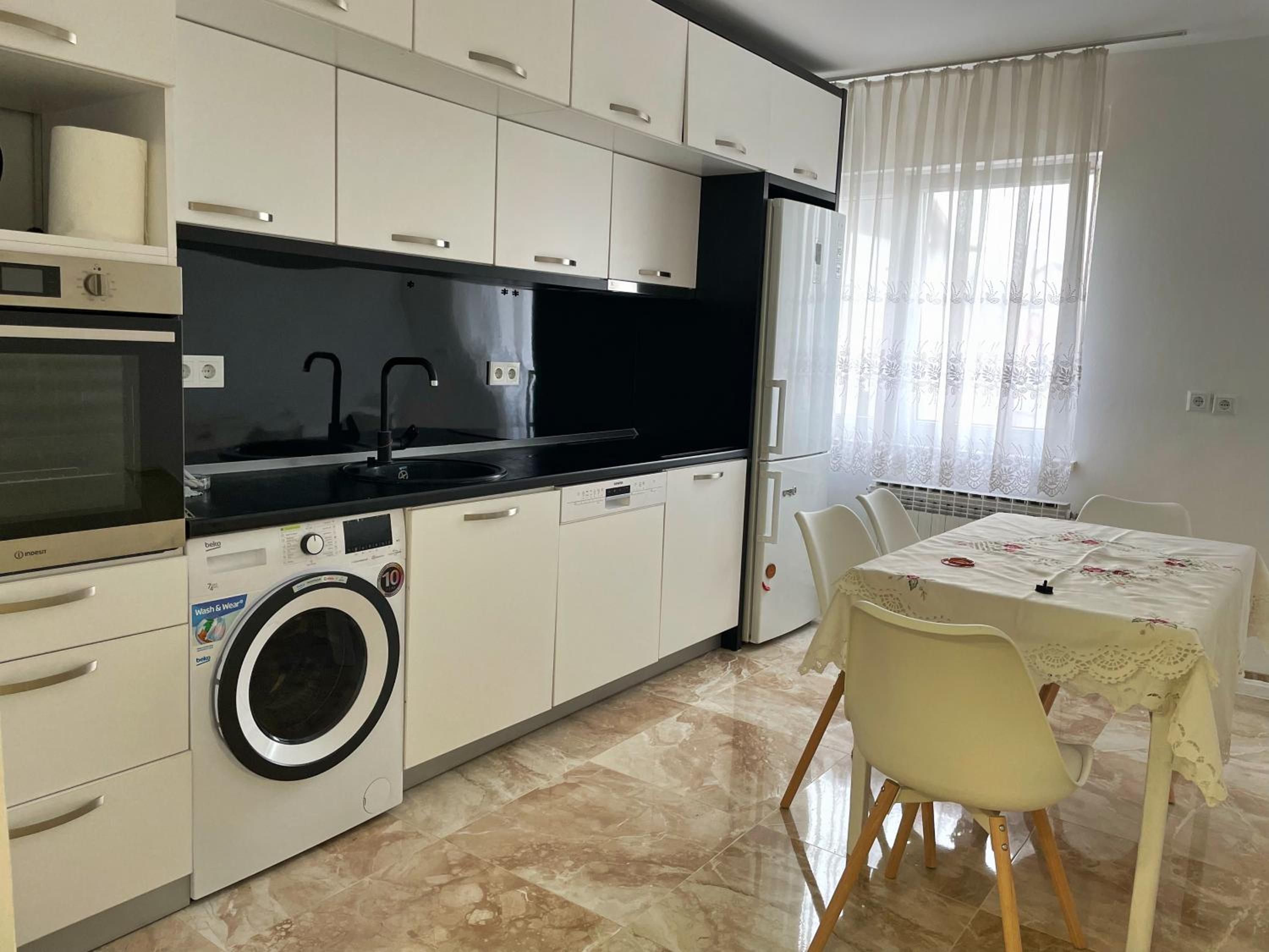 Sarajevo Skyline Suite
