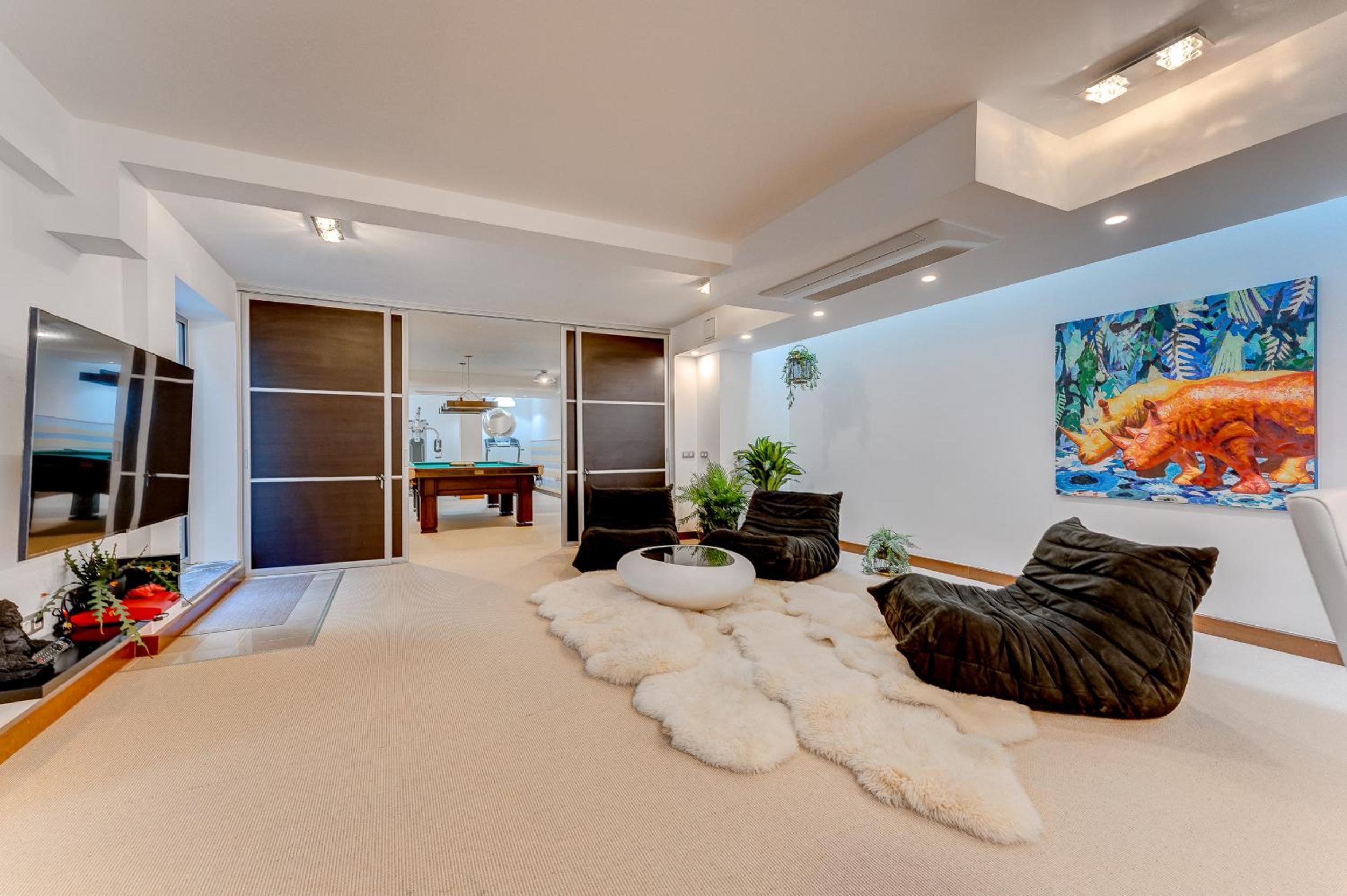 lounge