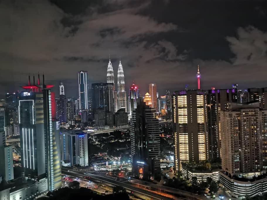 ExpressionZ Suites KLCC by EC