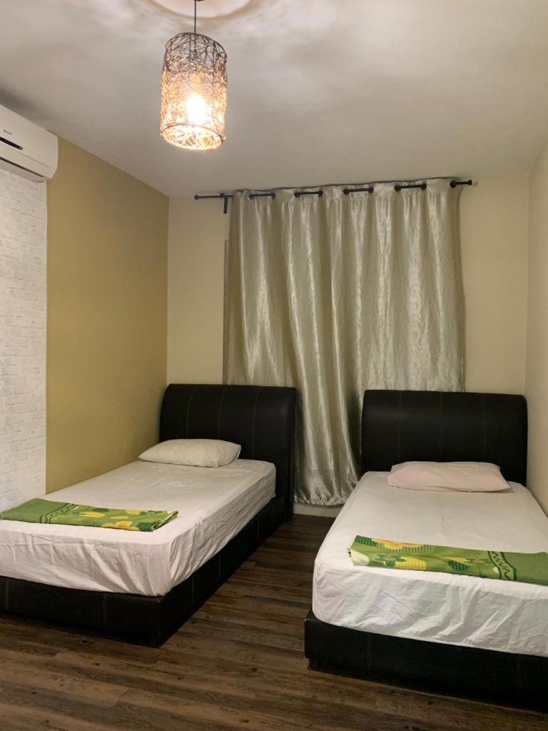 Melaka Budget Homestay 1st Floor 9pax photo 3