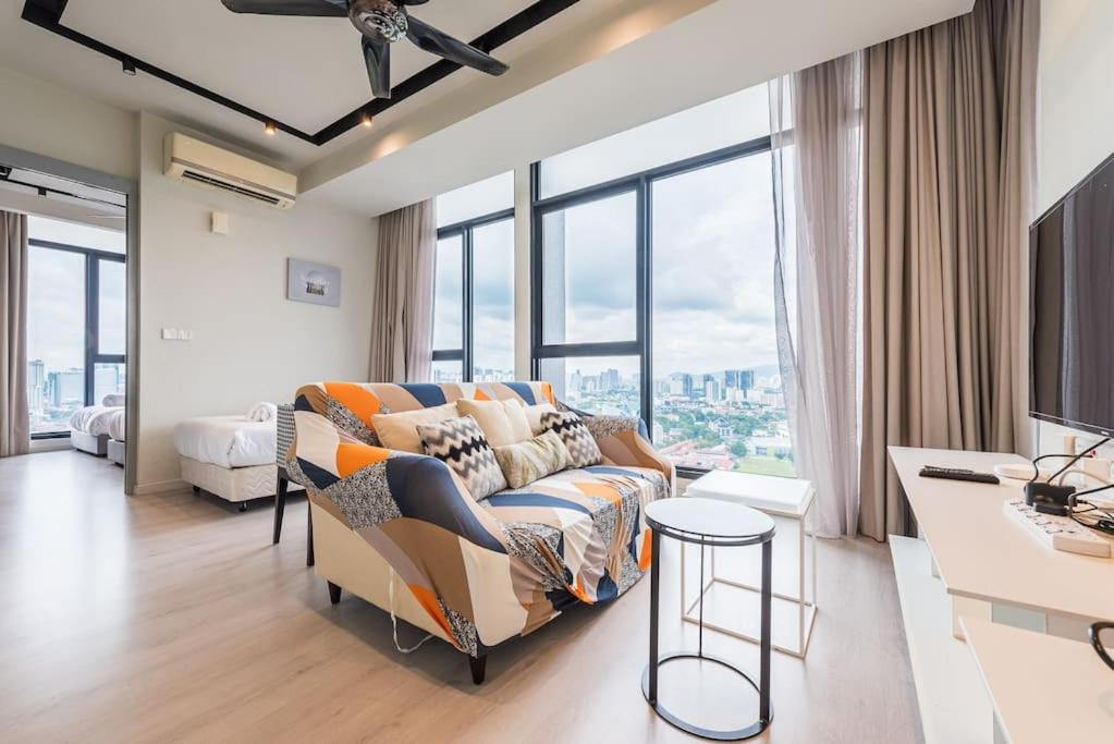 ExpressionZ Suites KLCC by EC