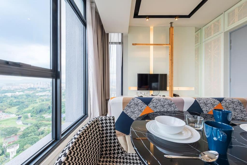 ExpressionZ Suites KLCC by EC