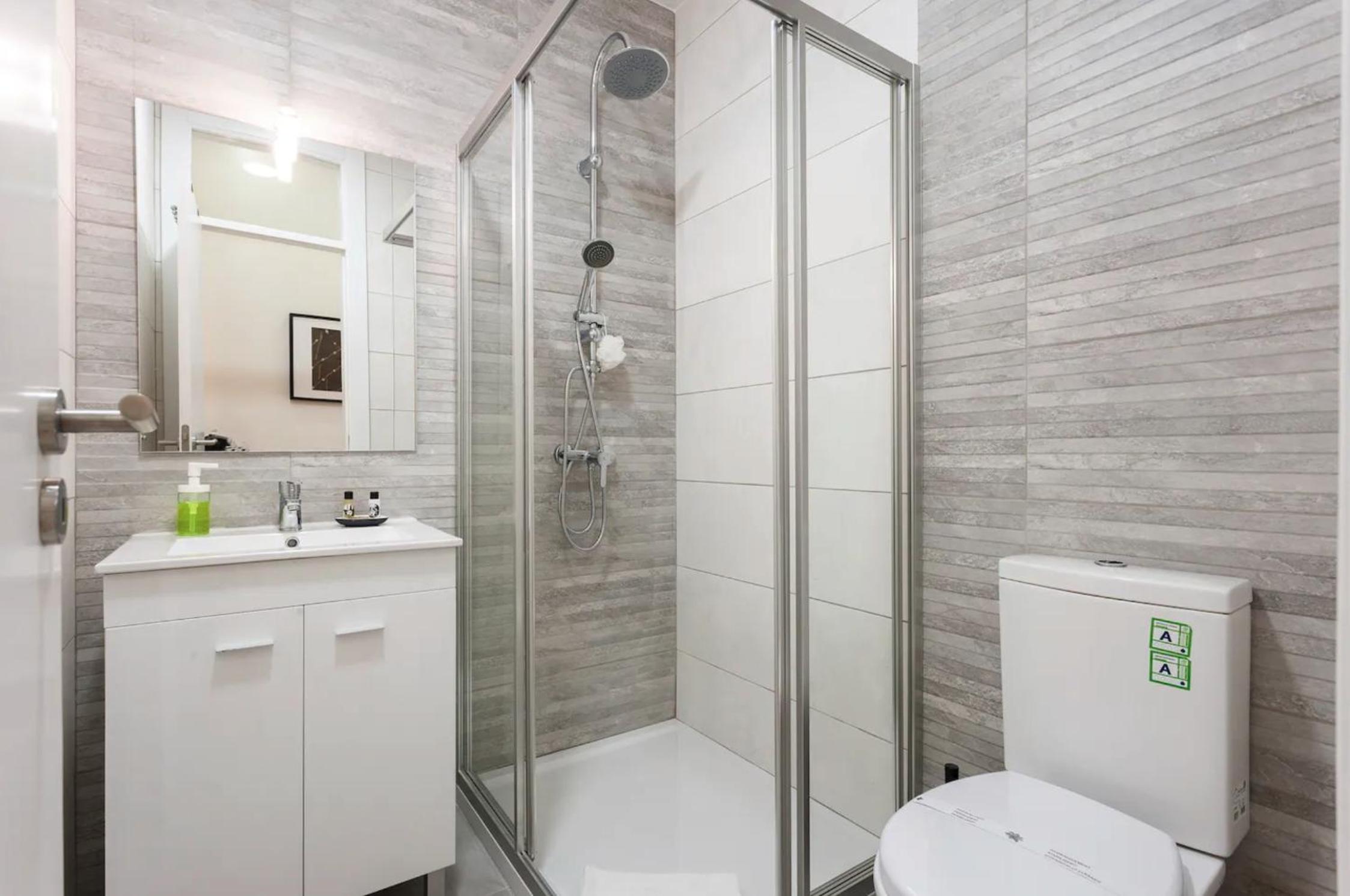 WHome Alfama Spacious 2-Bed near Feira da Ladra view 5
