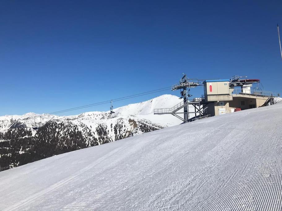 Gemütliches Bergappartement mit Seeblick
