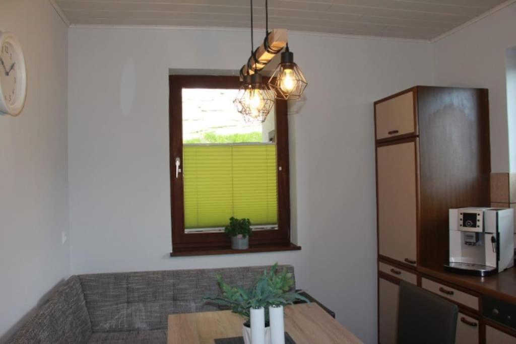 Gemütliches Bergappartement mit Seeblick