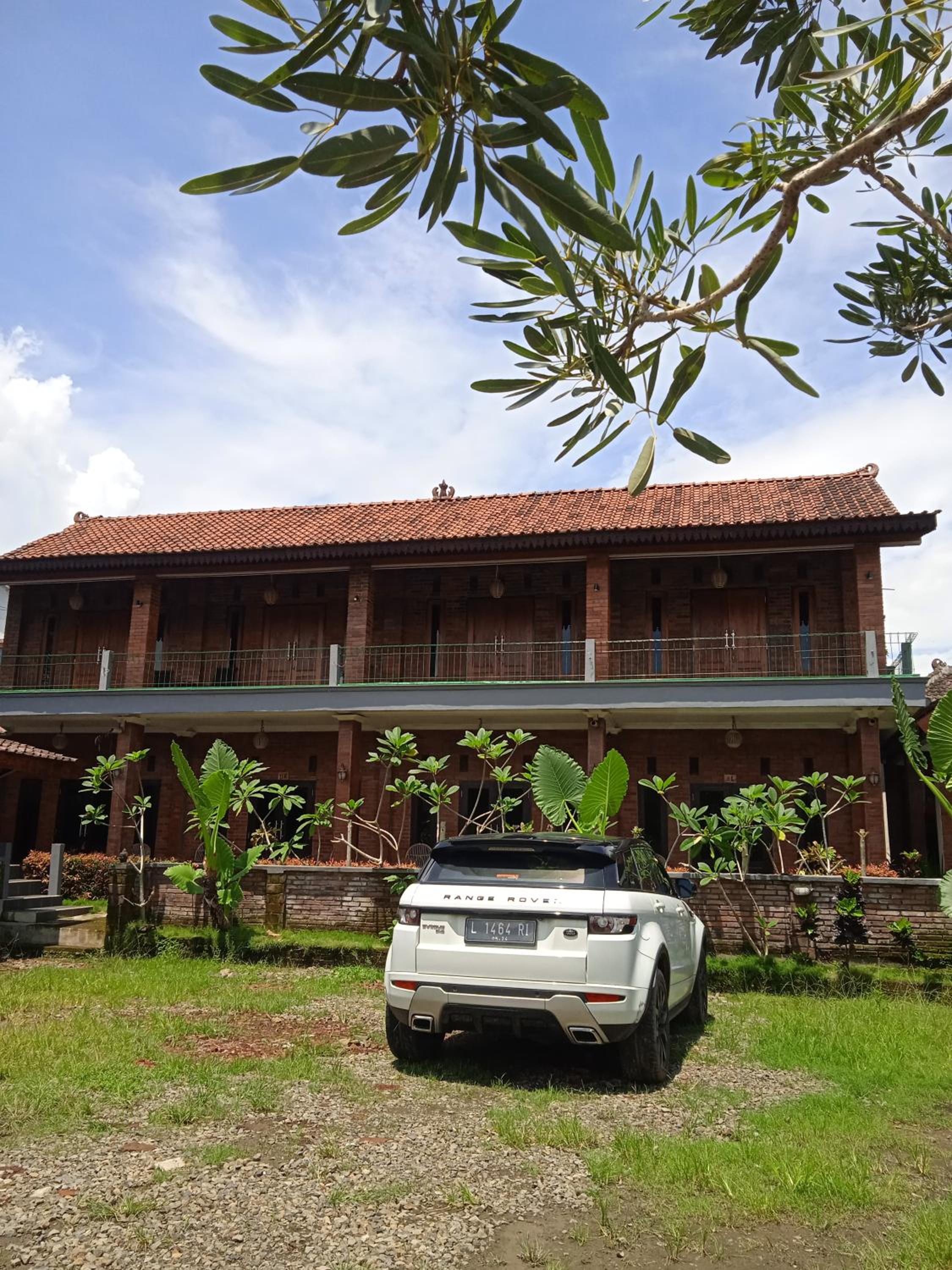 Ndalem Setumbu view 2