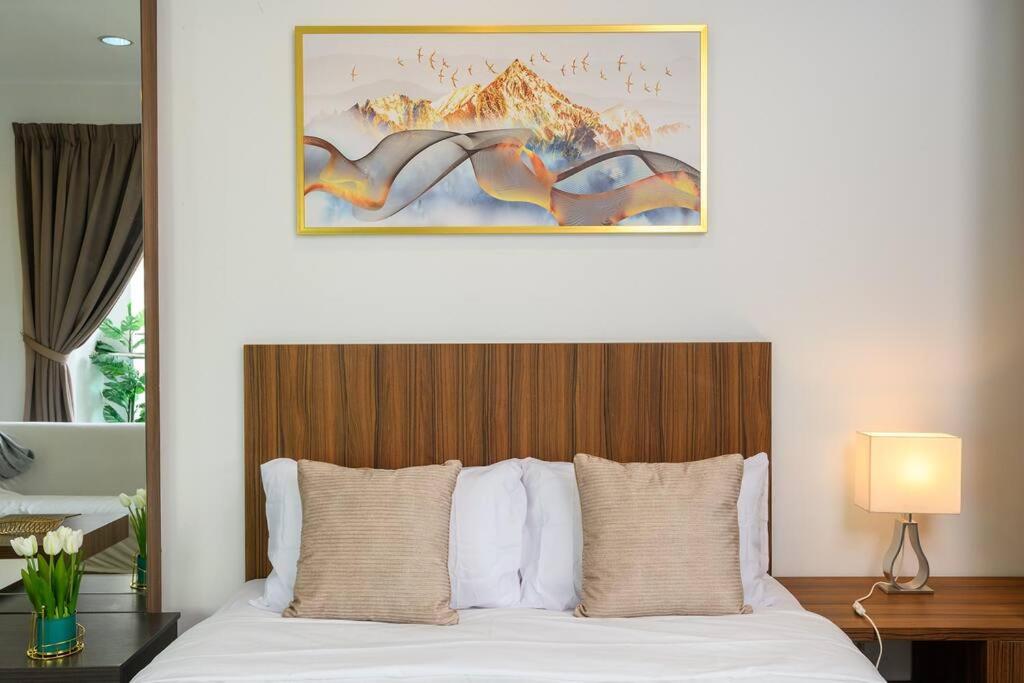 Comfy Studio/Gurney/Mansion One photo 7