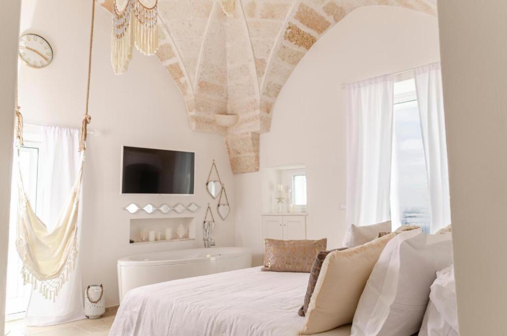 Apulia Charming Suites - Casa Rossa Suite Perla e Suite Corallo view 3