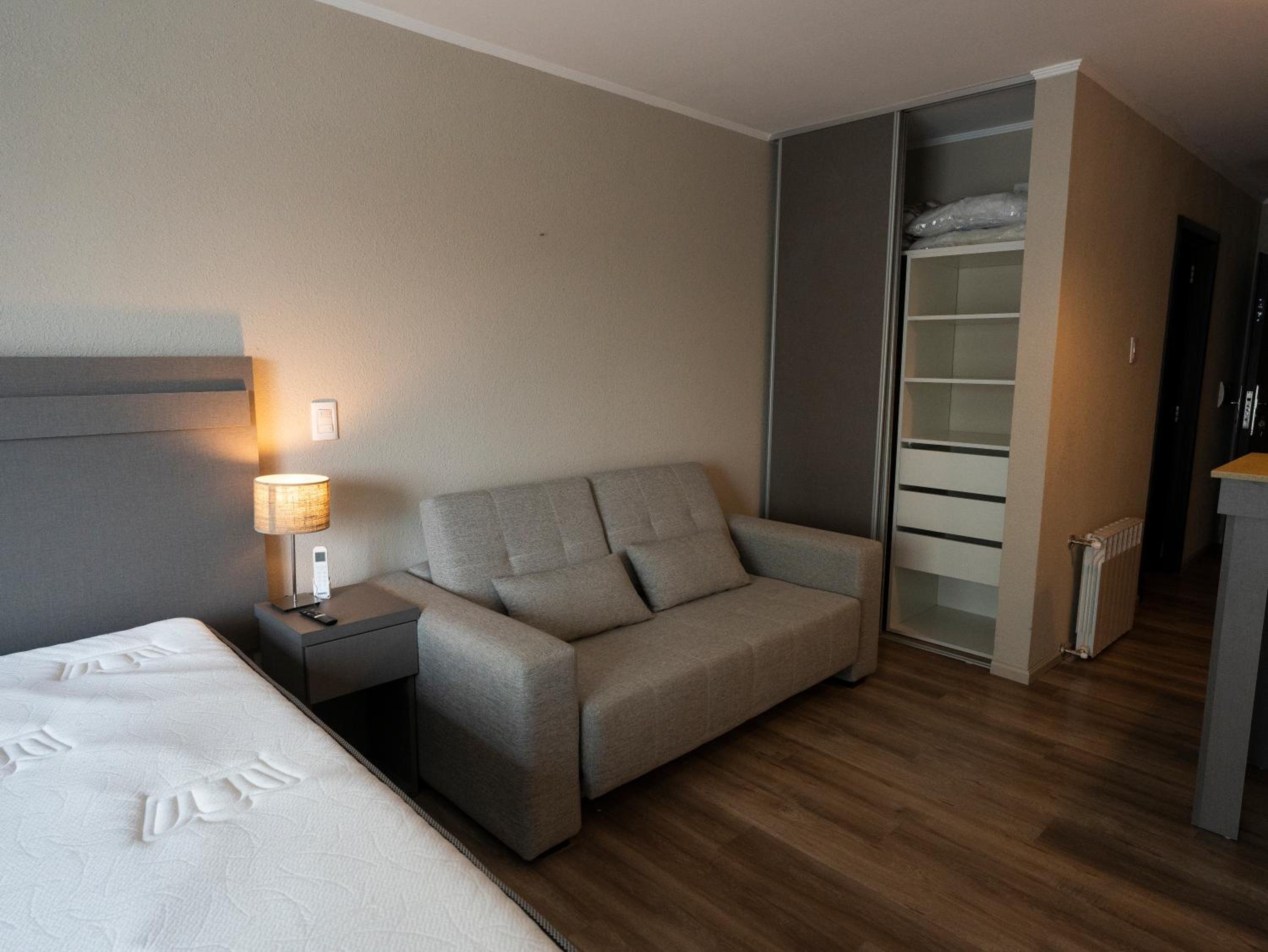 ¡Monoambiente exclusivo c/ pileta en Zona Playa!