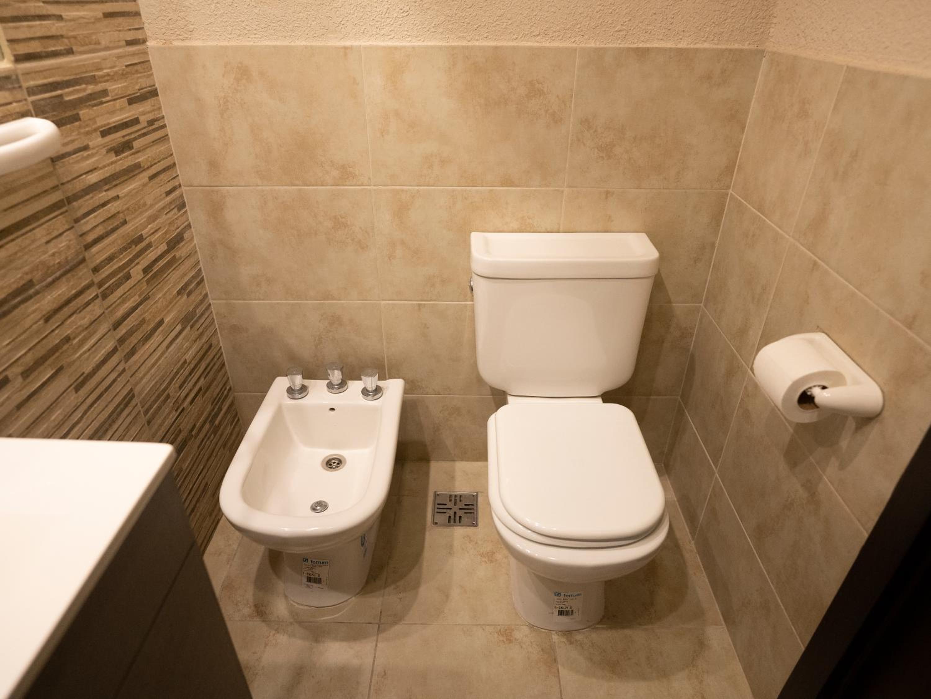 ¡Monoambiente exclusivo c/ pileta en Zona Playa!