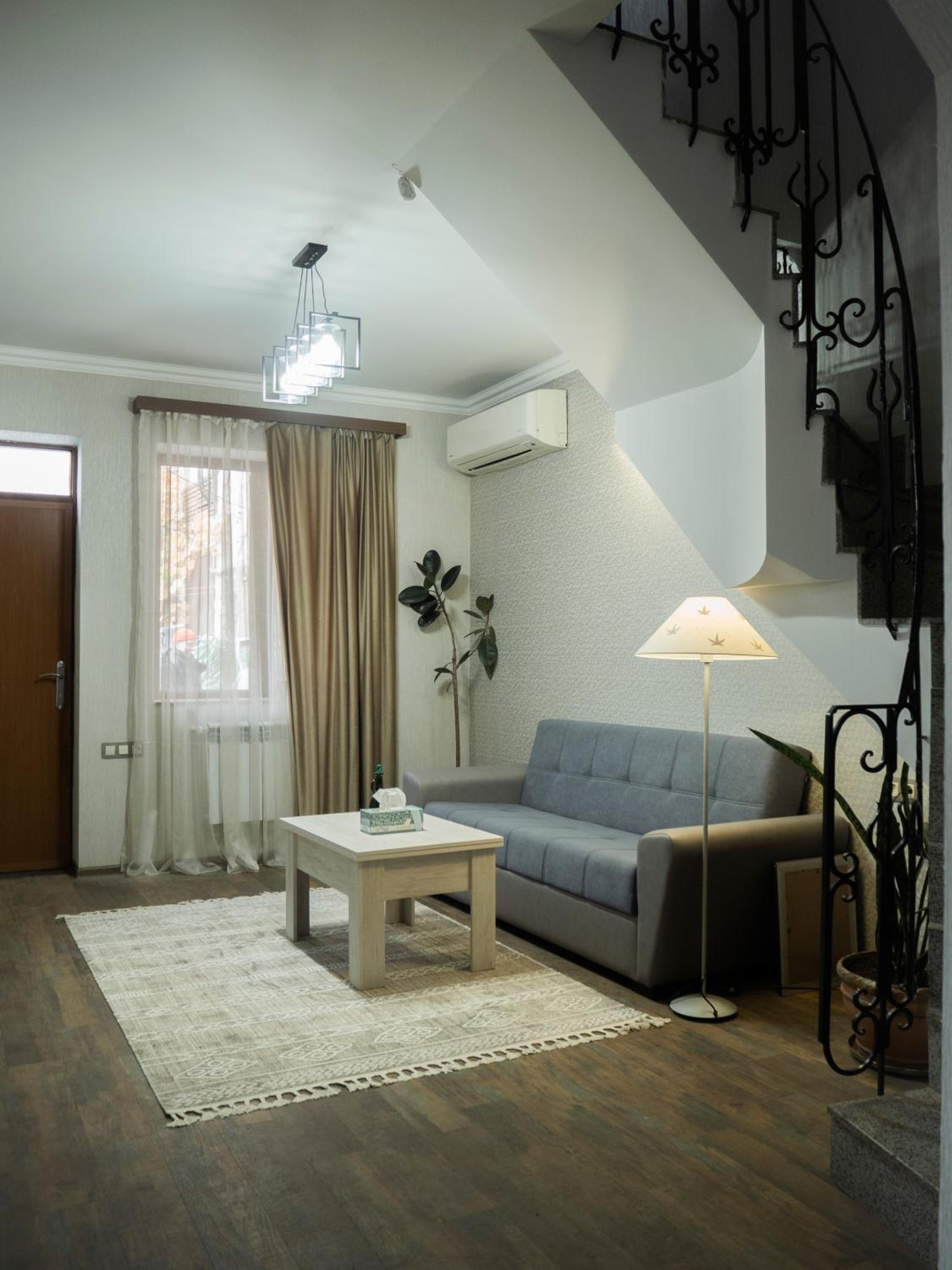 Bonvenon capsule Hostel