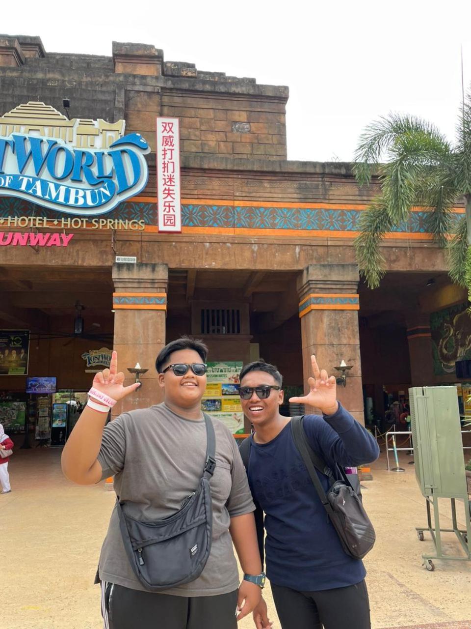 LOST WORLD OF TAMBUN HOMESTAY view 3
