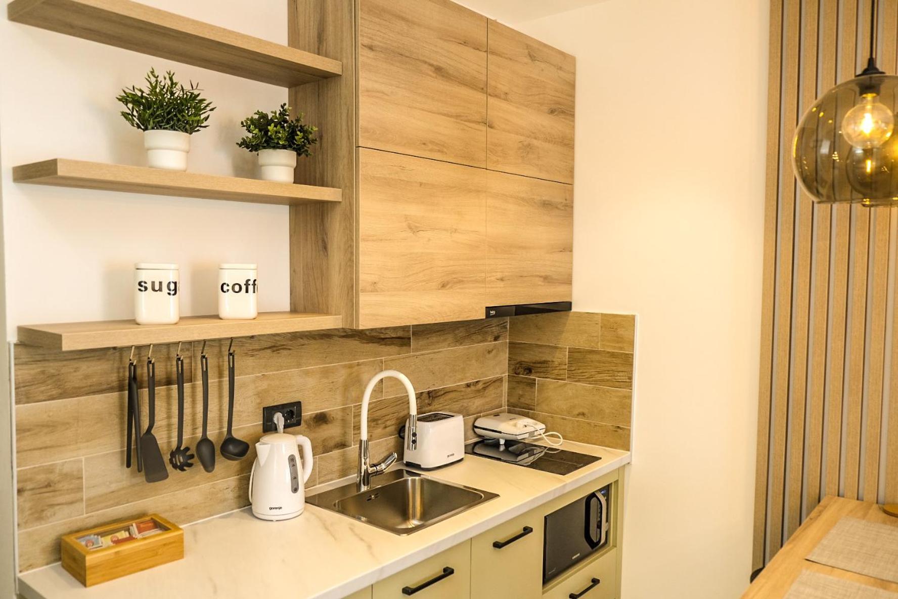 Milmari Apartments Pahulja N Lux