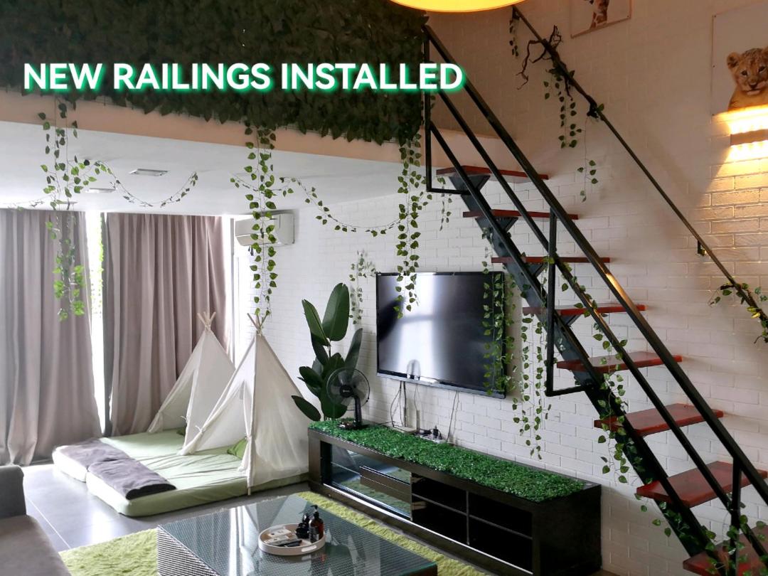 Jungle Loft for 6-7pax near IKEA, Kidzania and 1U photo 2