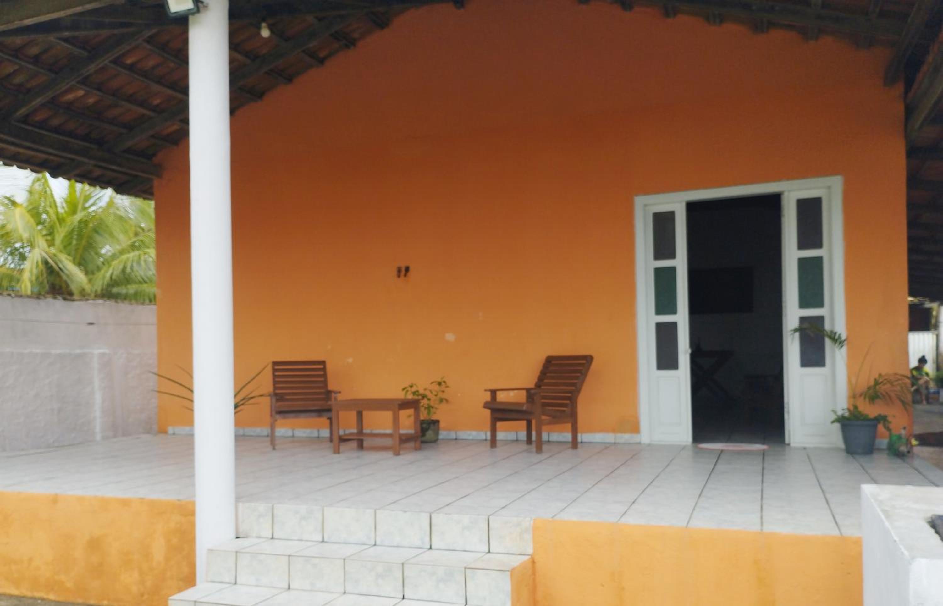Casa frente para o mar