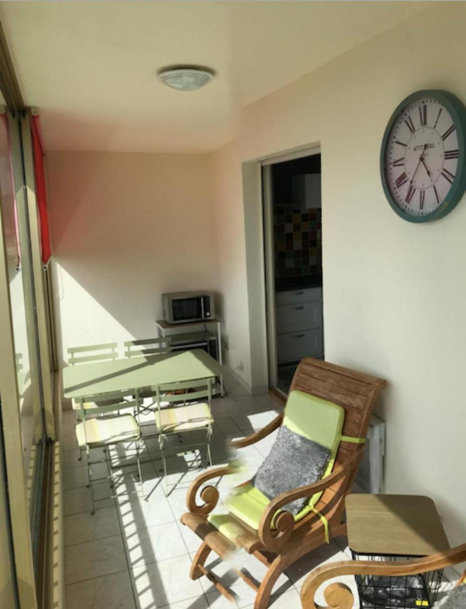 Charming Studio With Terrace And 180 Sea View view 3