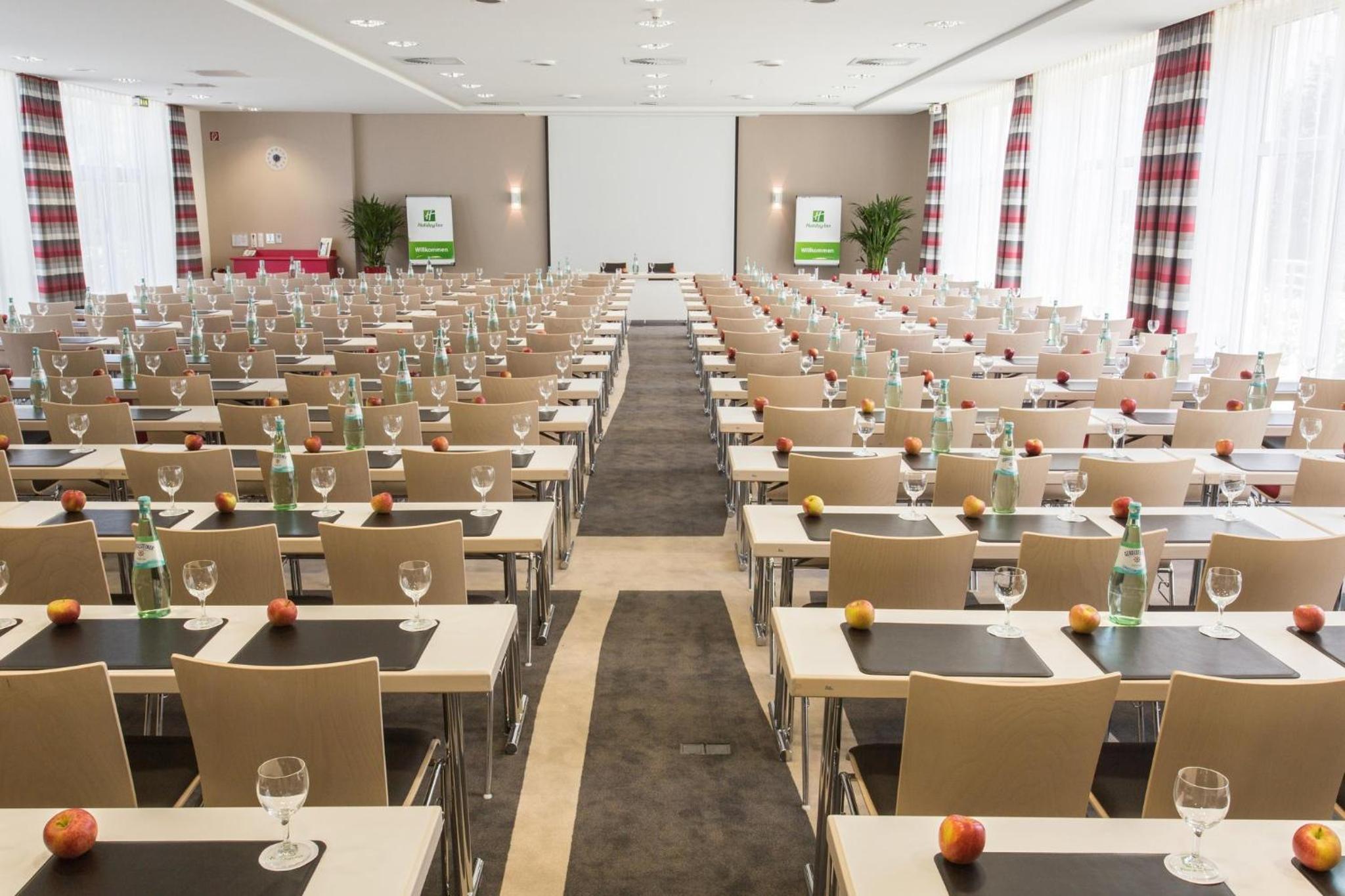 Neuss Vacations - Holiday Inn Dusseldorf-Neuss, ein IHG Hotel - Property Image 7