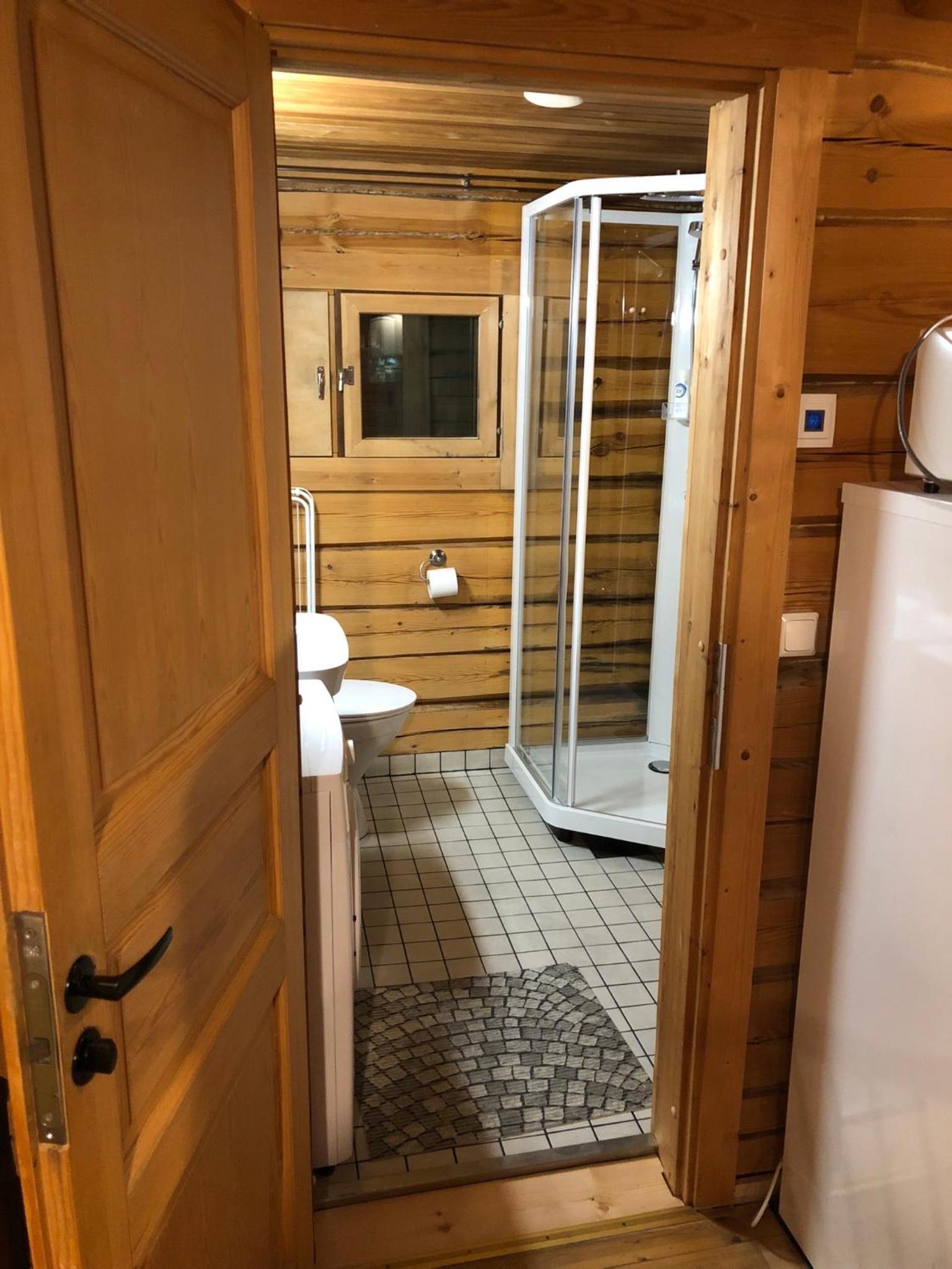 Rukan Rinnetie en Ruka — bathroom