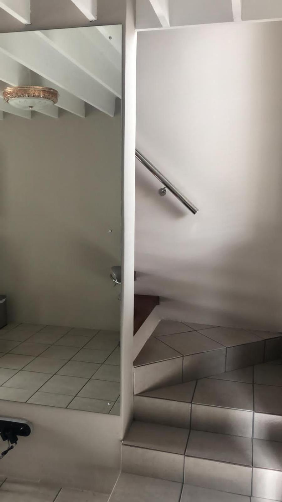 Exclusive townhouse Newton Park