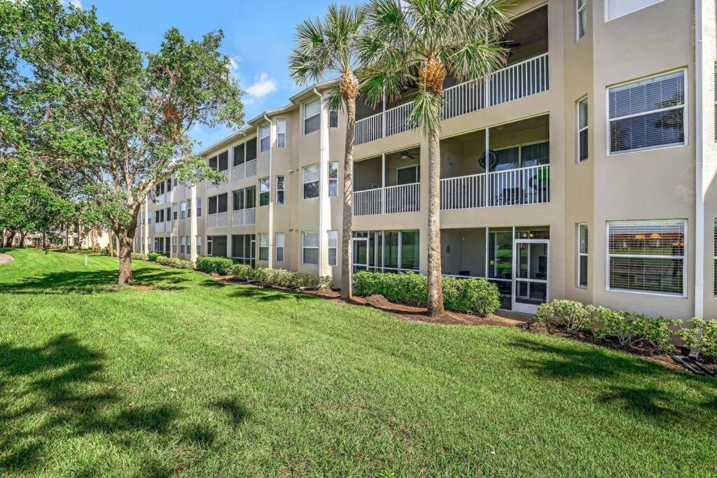 Private Golf Course Condo, Club Membership Available! view 2