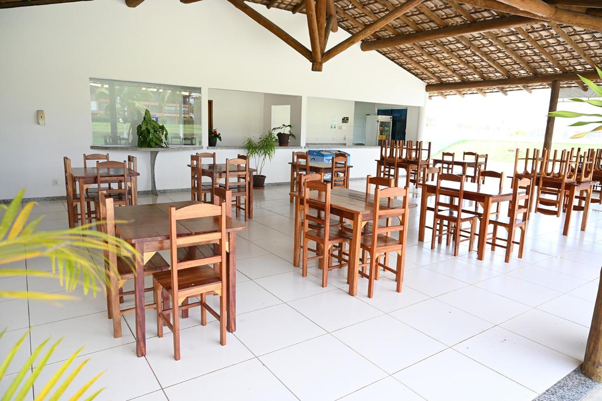 Apto com Wi Fi piscina e lazer em Estancia SE