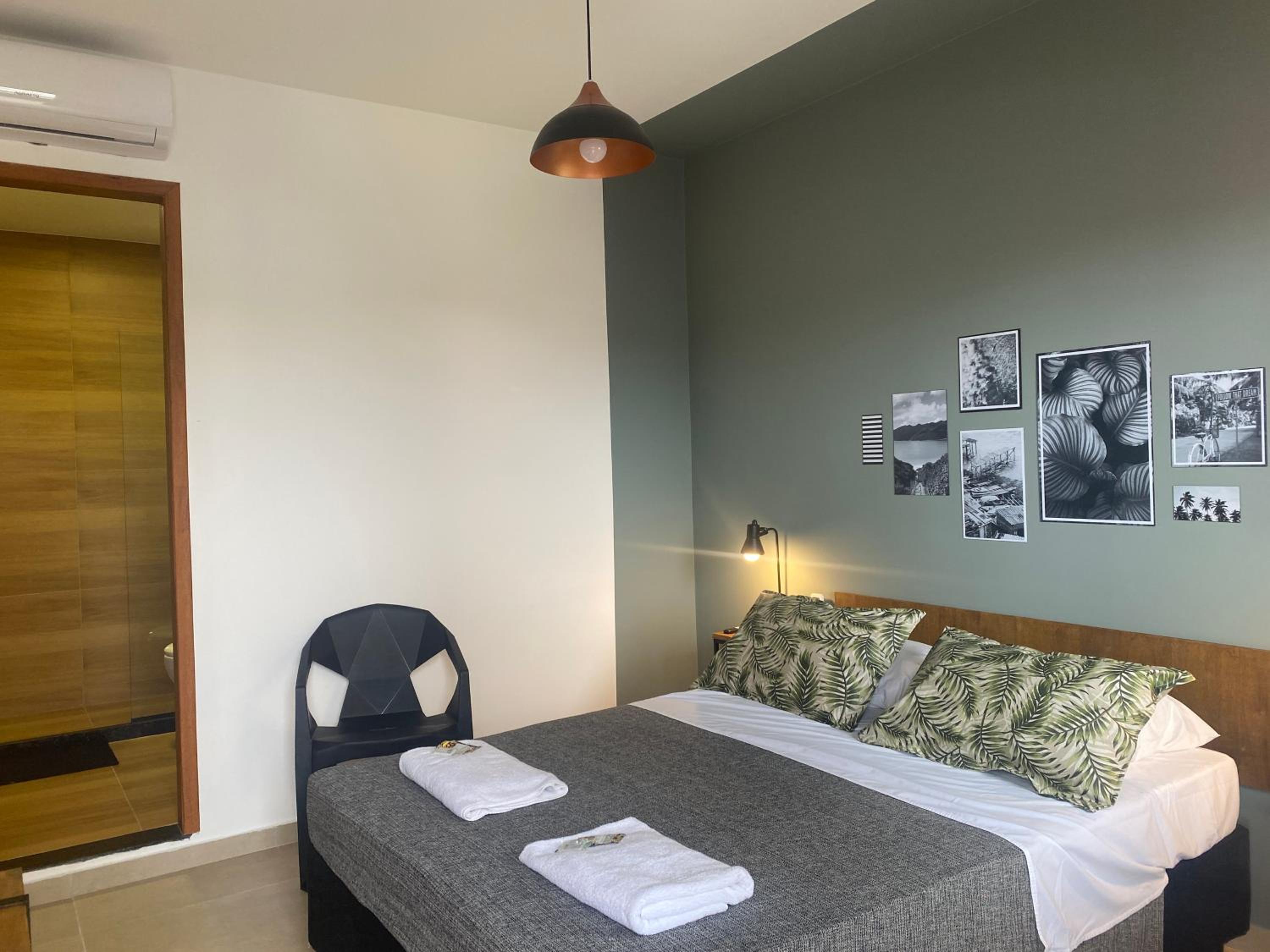 A Coroa Hostel & Pousada