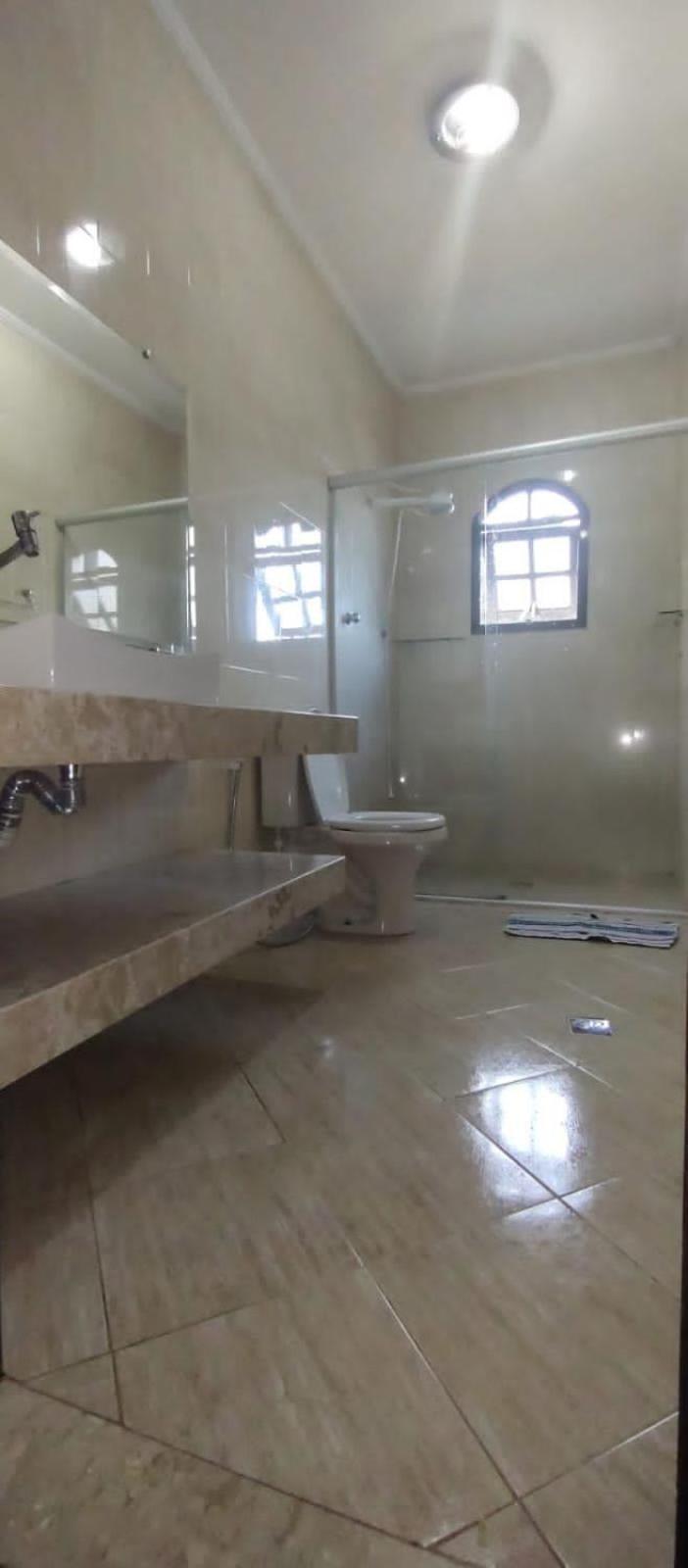 Casa com piscina ubatuba