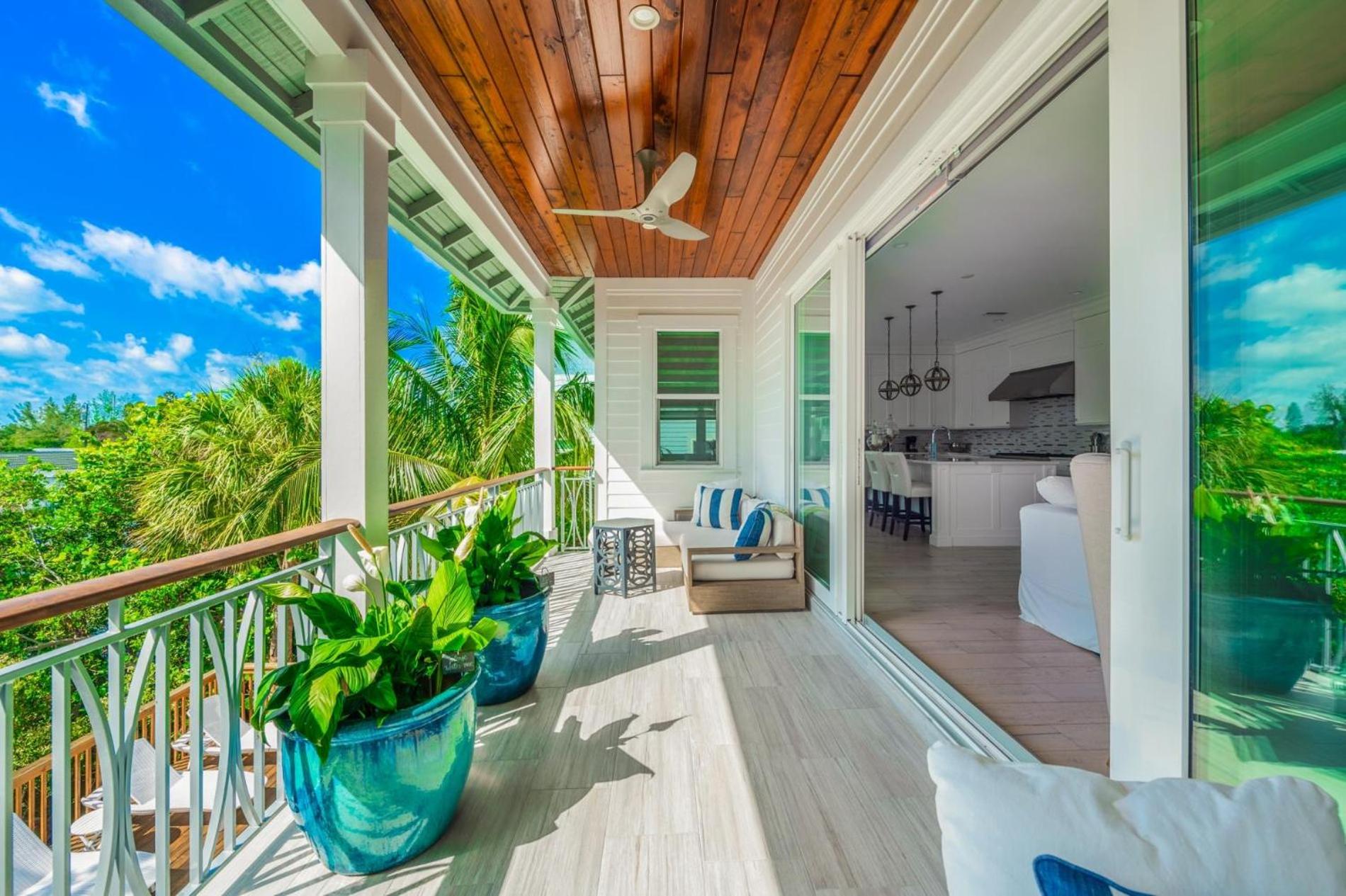 Batemans – AMI Canal-Front Luxury Home w Pool Private Dock view 4
