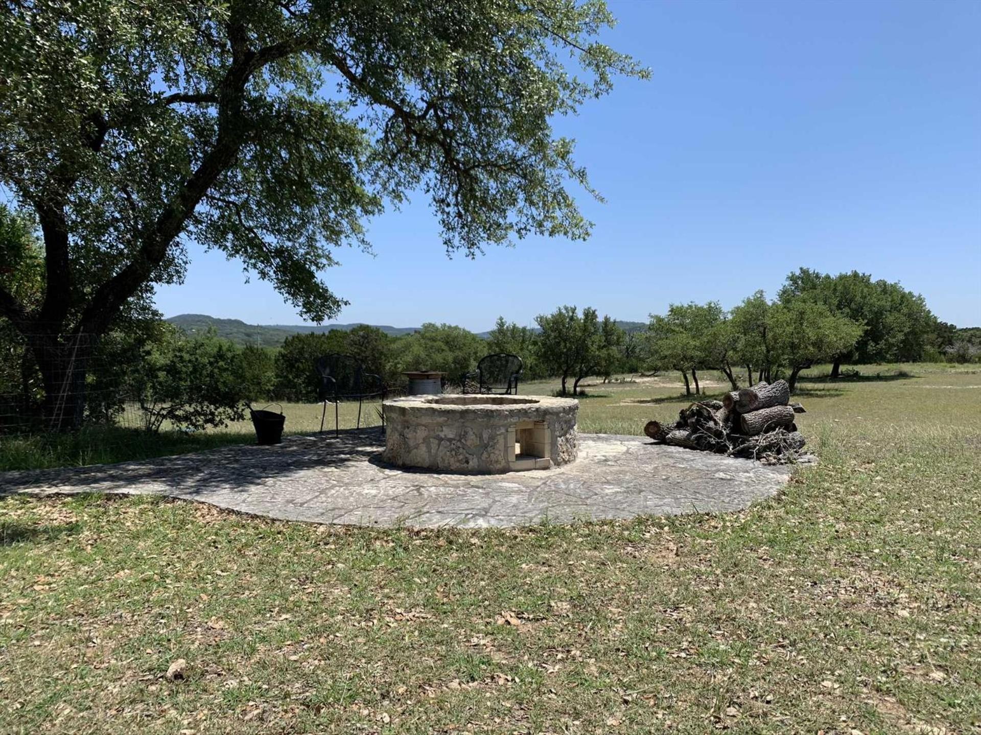 Hill Country Hideout