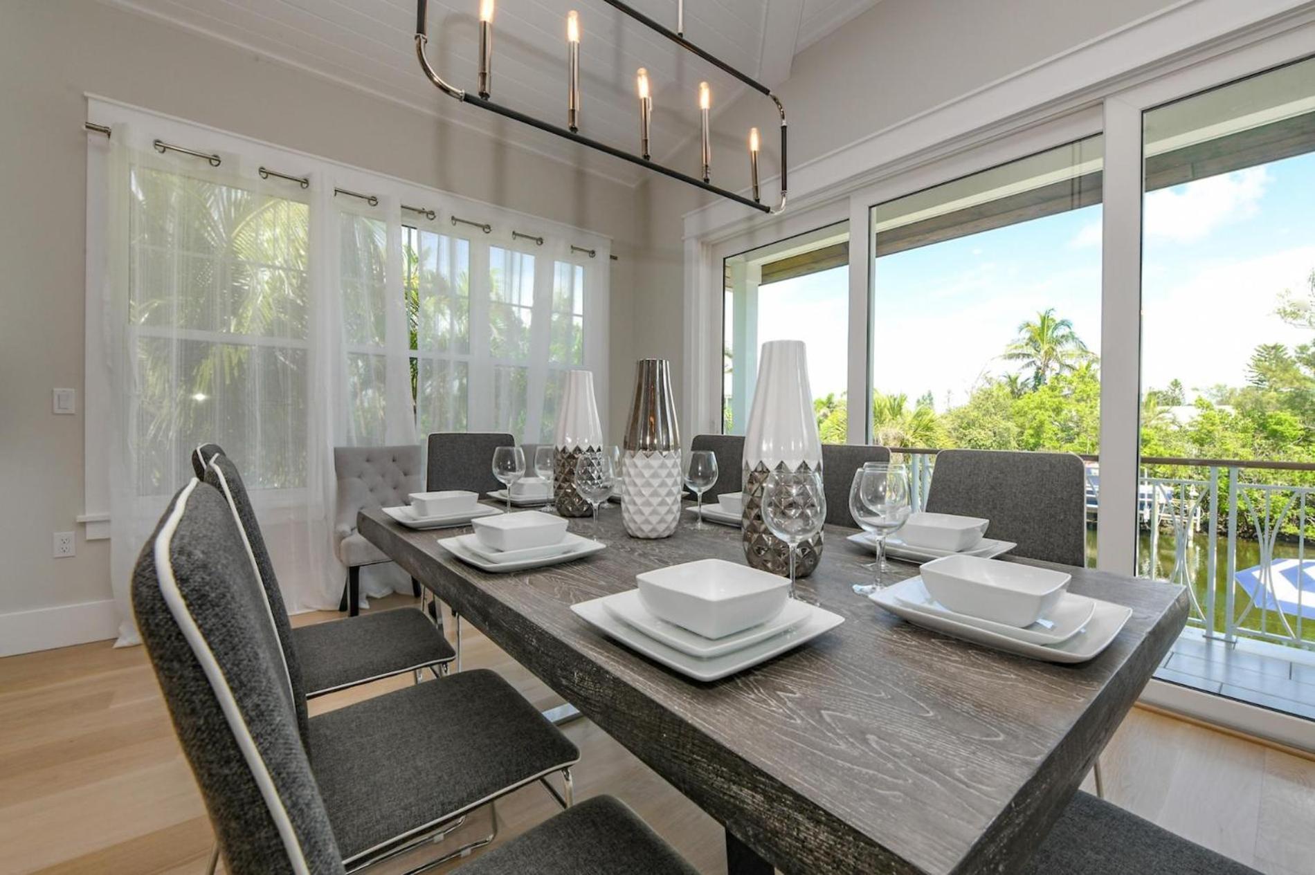 Sea La Vie Beach House - Luxury Home w Pool Spa Dock Canal Access on Anna Maria view 5