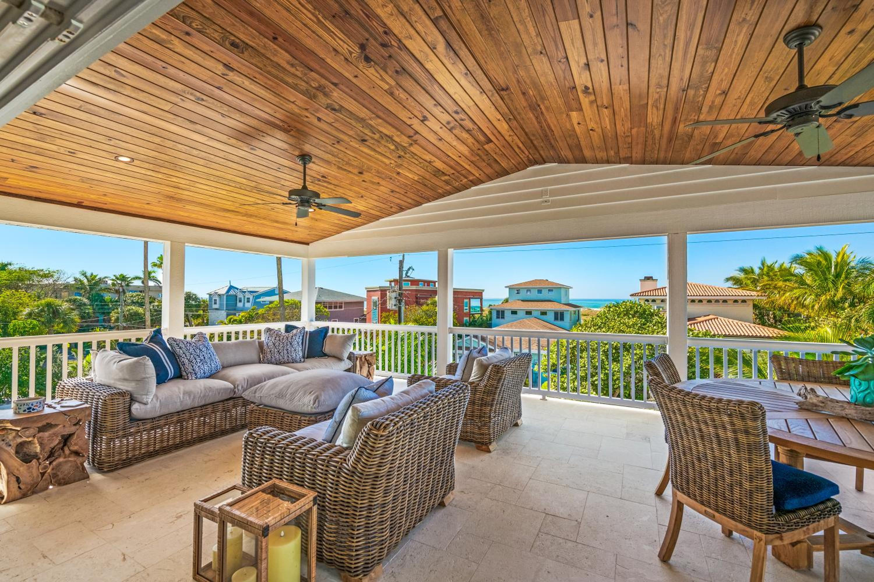 Three Little Birds - A newly completely renovated waterfront luxury home with Gulf of Mexico views view 4